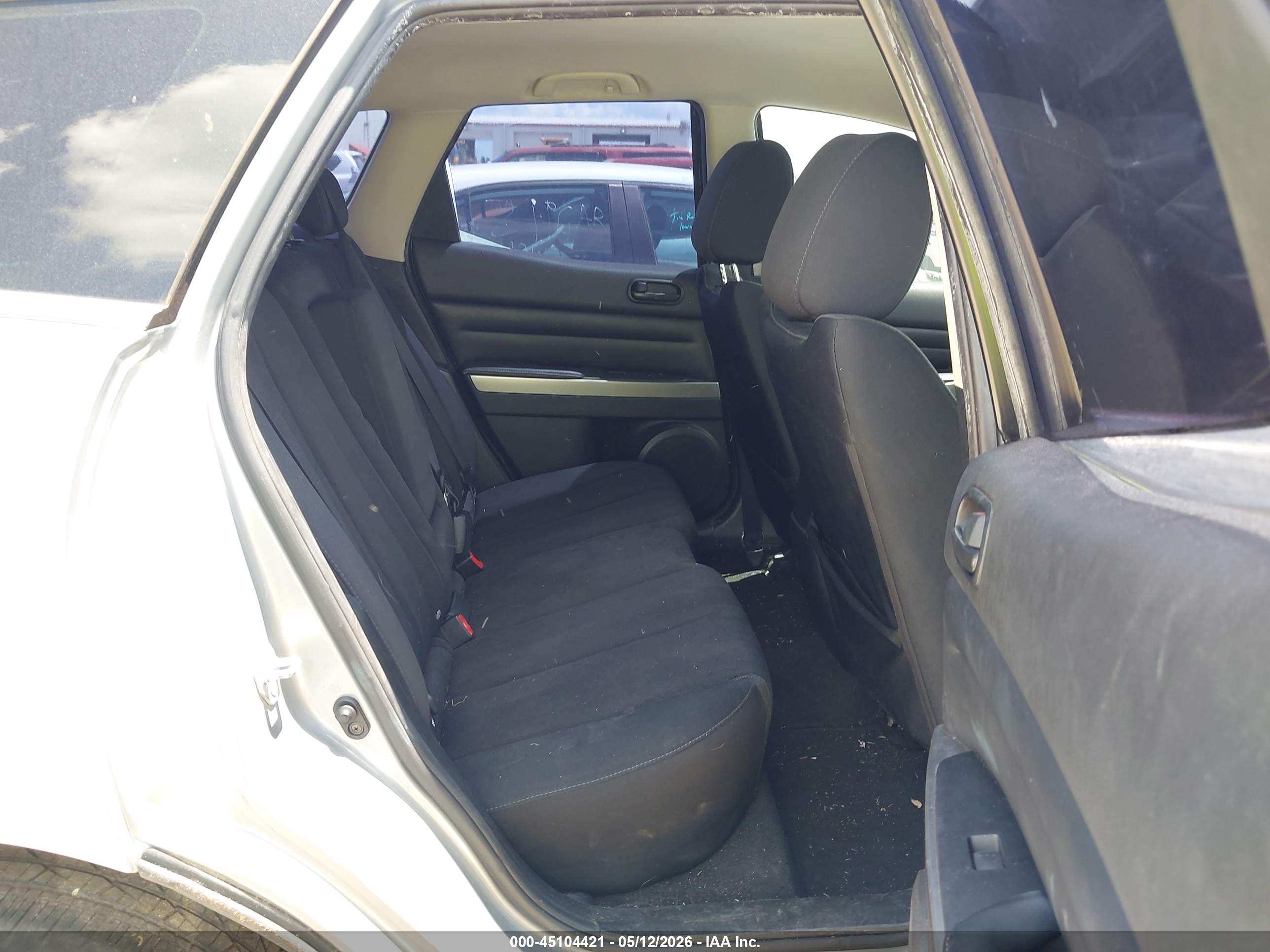 MAZDA CX-7 image 8