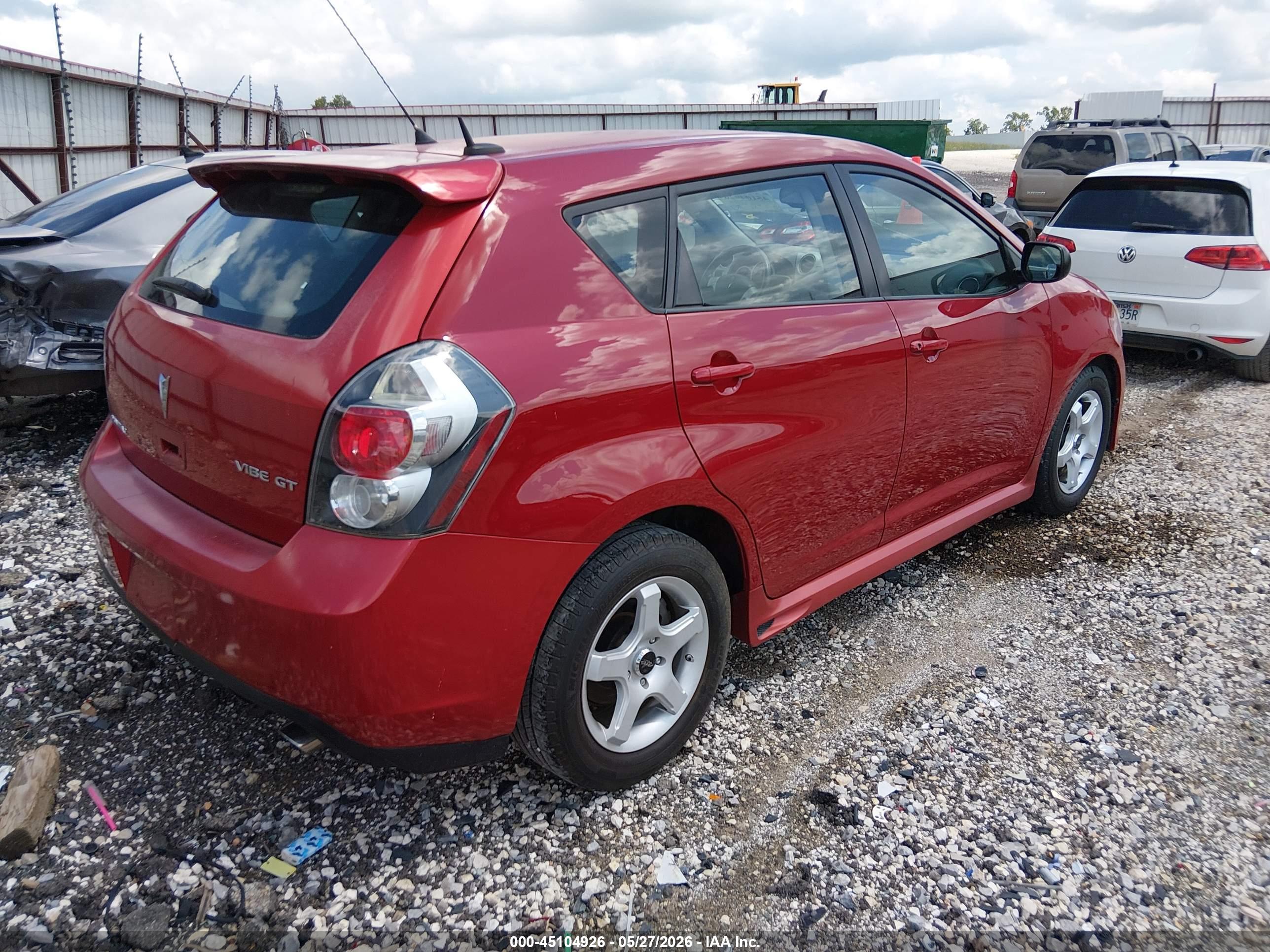 PONTIAC VIBE image 4