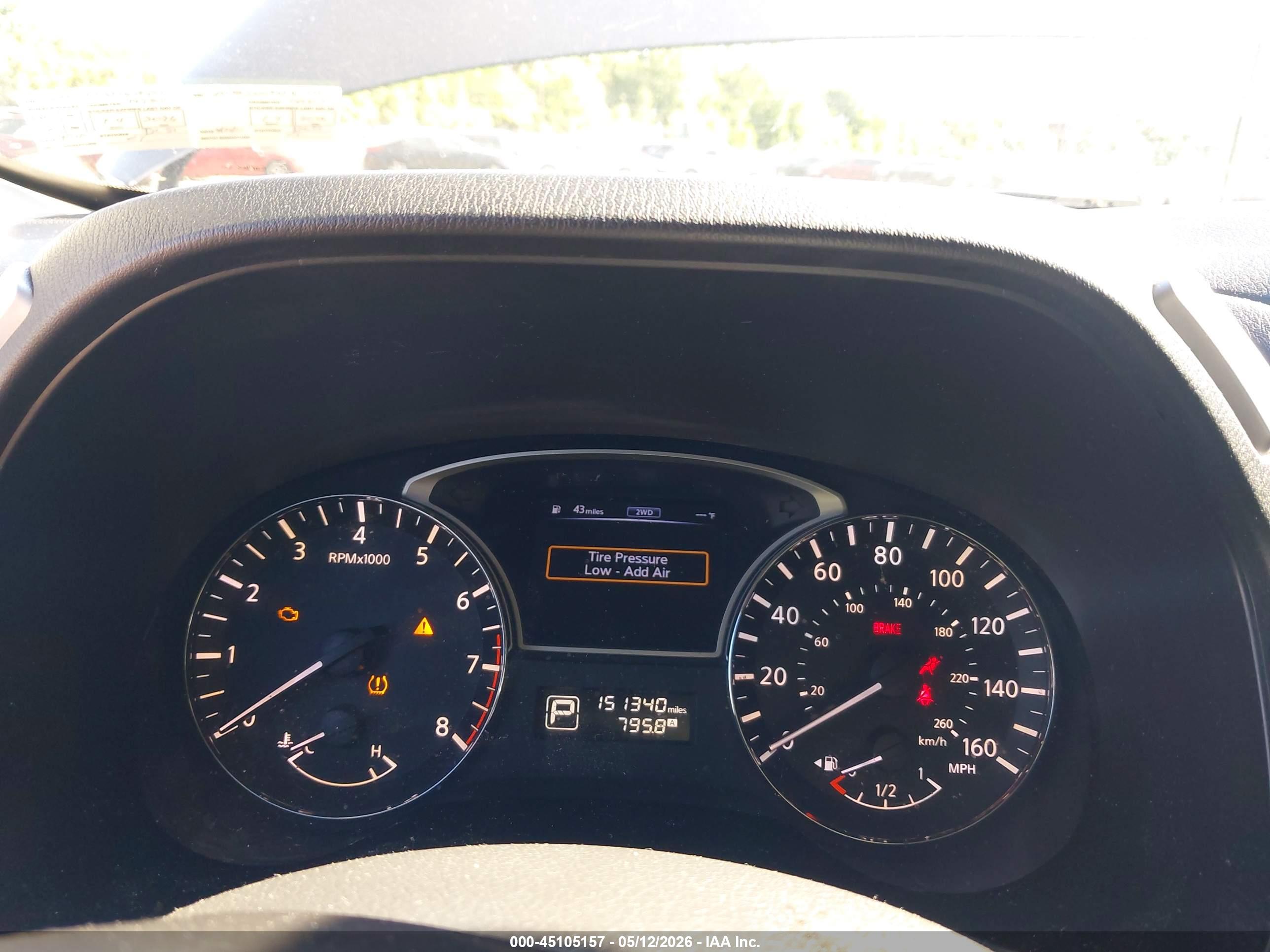 NISSAN PATHFINDER image 7
