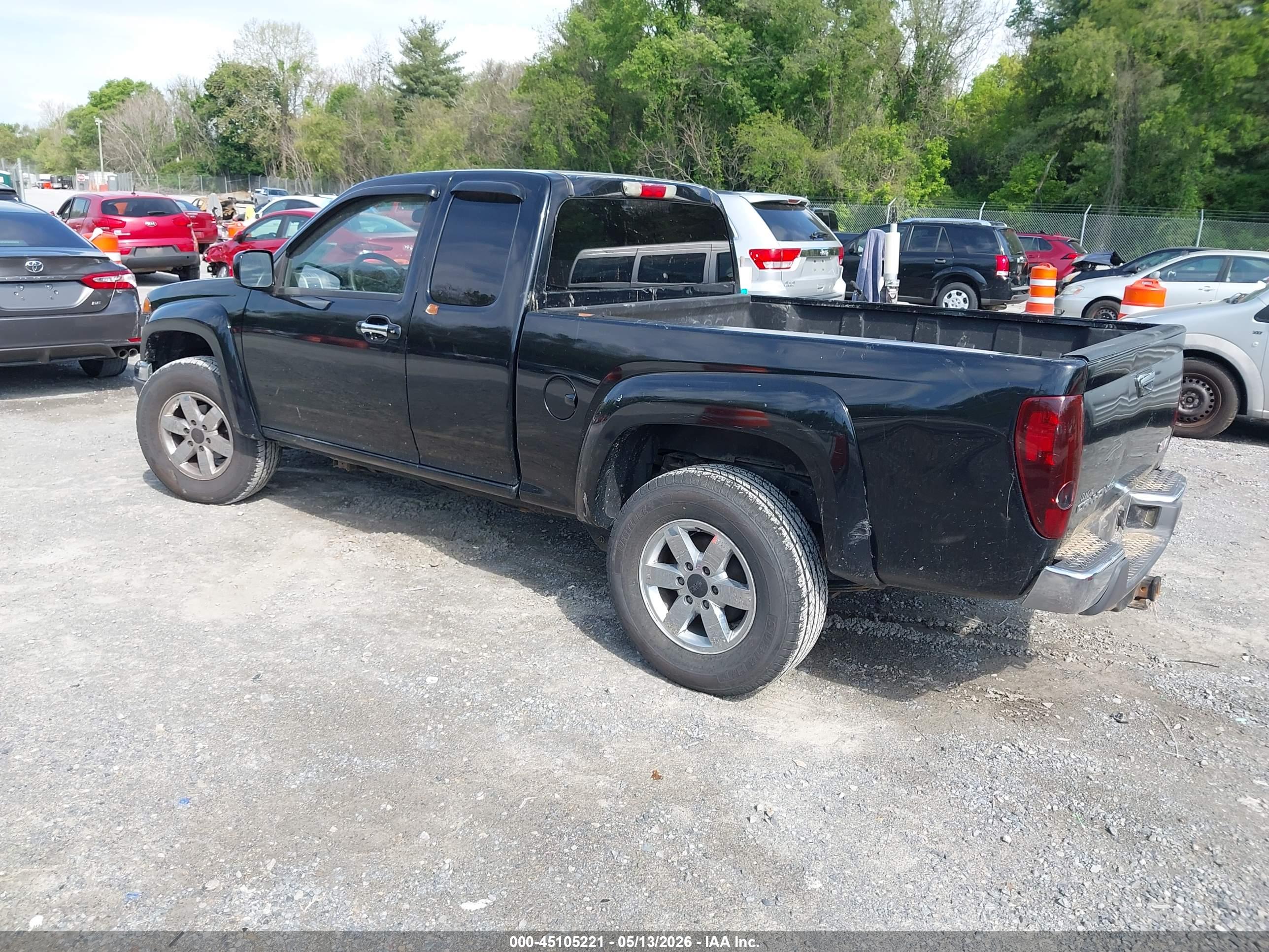GMC CANYON image 3