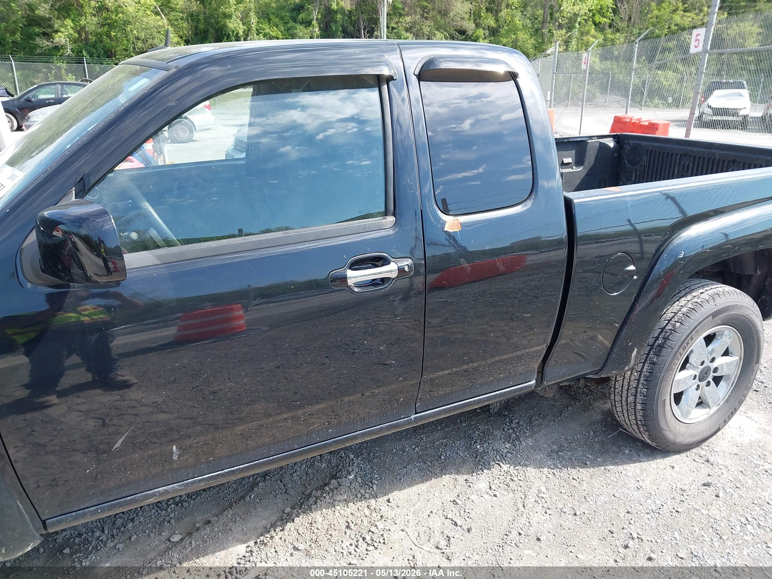 GMC CANYON image 6