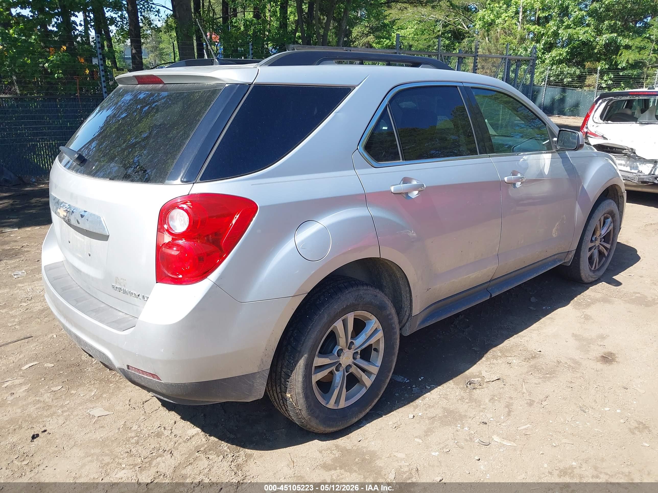 CHEVROLET EQUINOX image 4