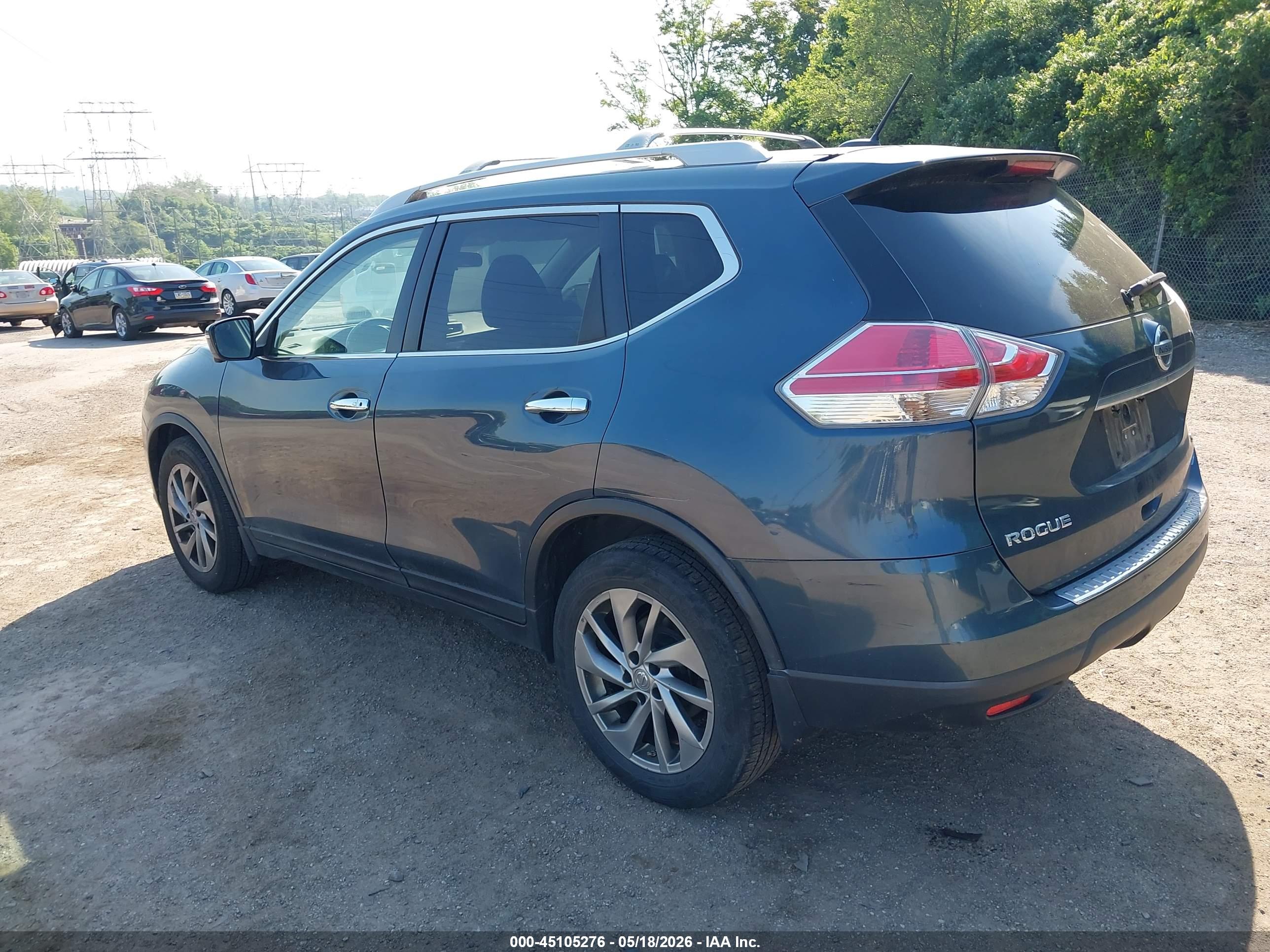 NISSAN ROGUE image 3