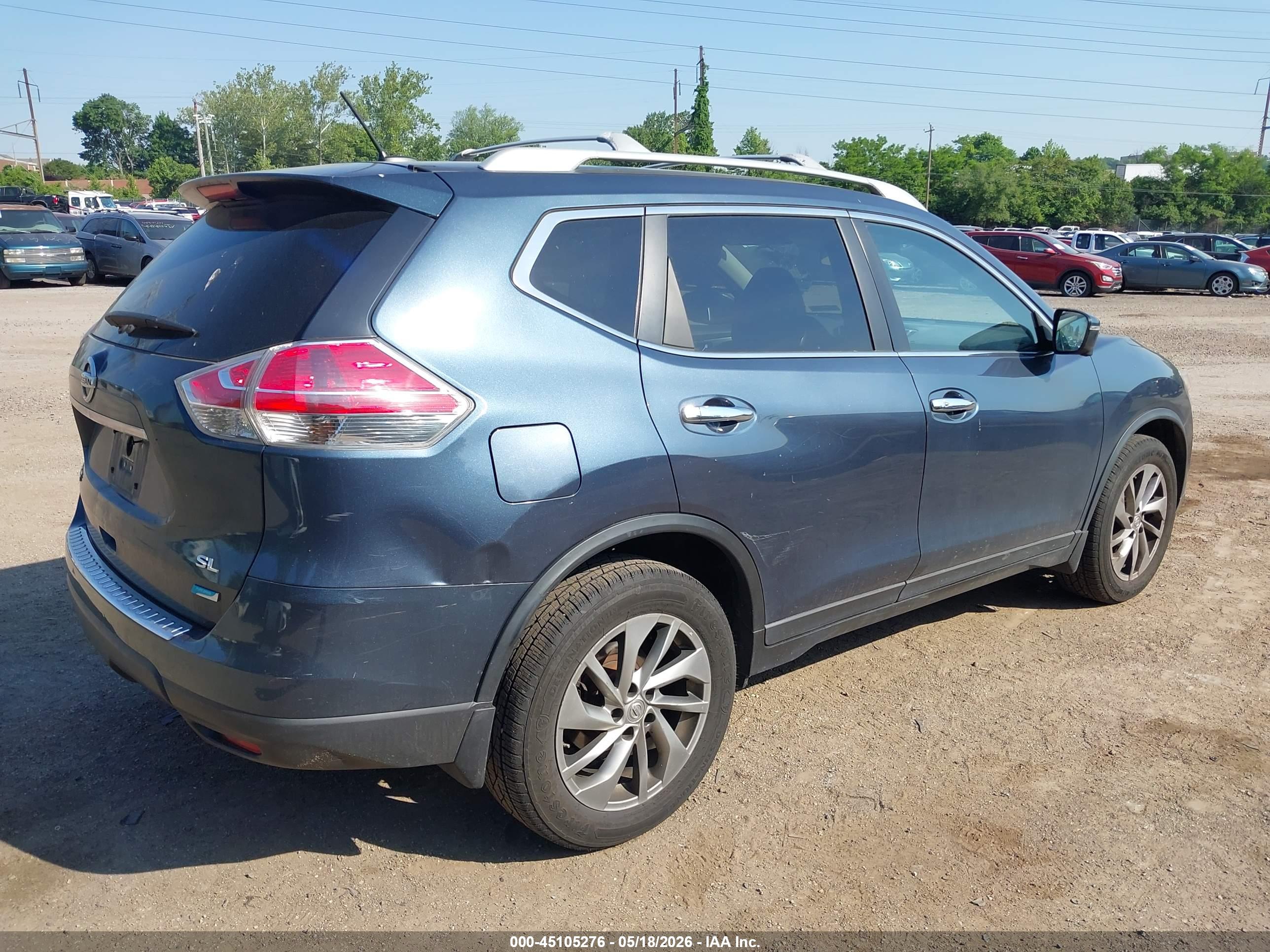 NISSAN ROGUE image 4
