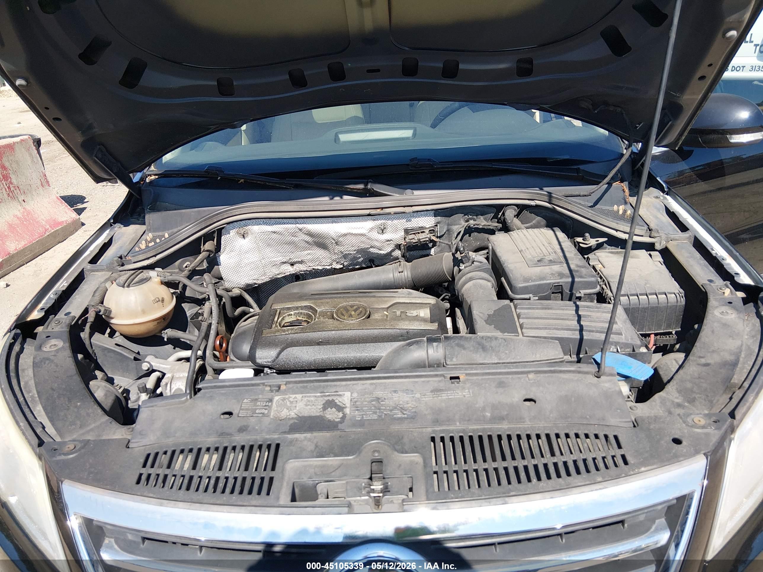 VOLKSWAGEN TIGUAN image 10