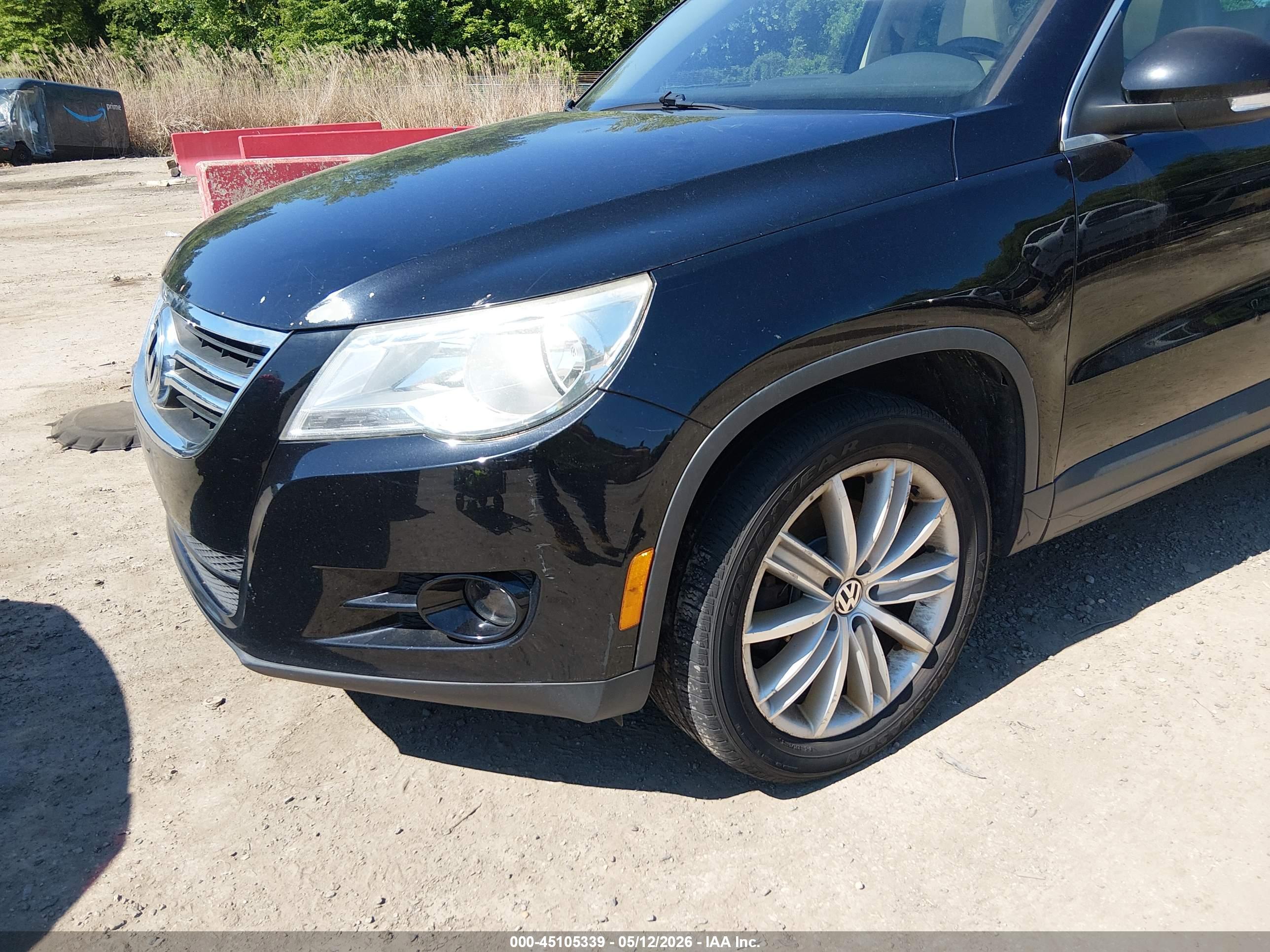 VOLKSWAGEN TIGUAN image 6