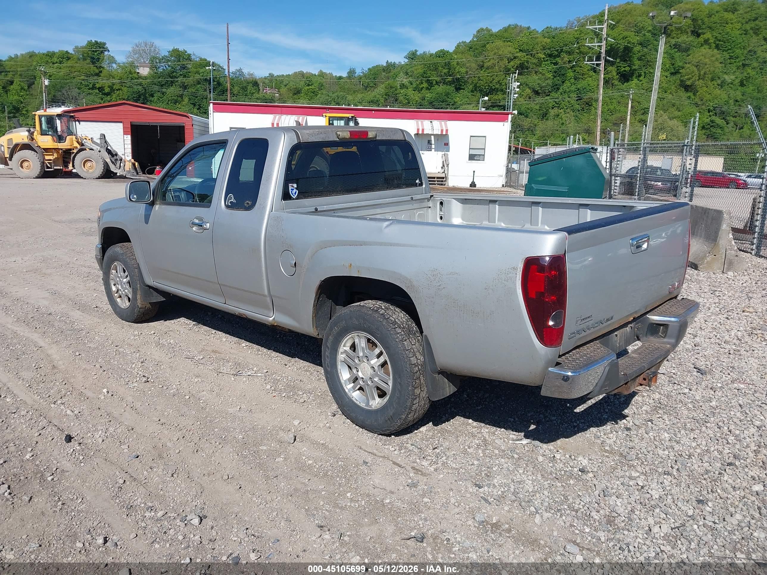 GMC CANYON image 3