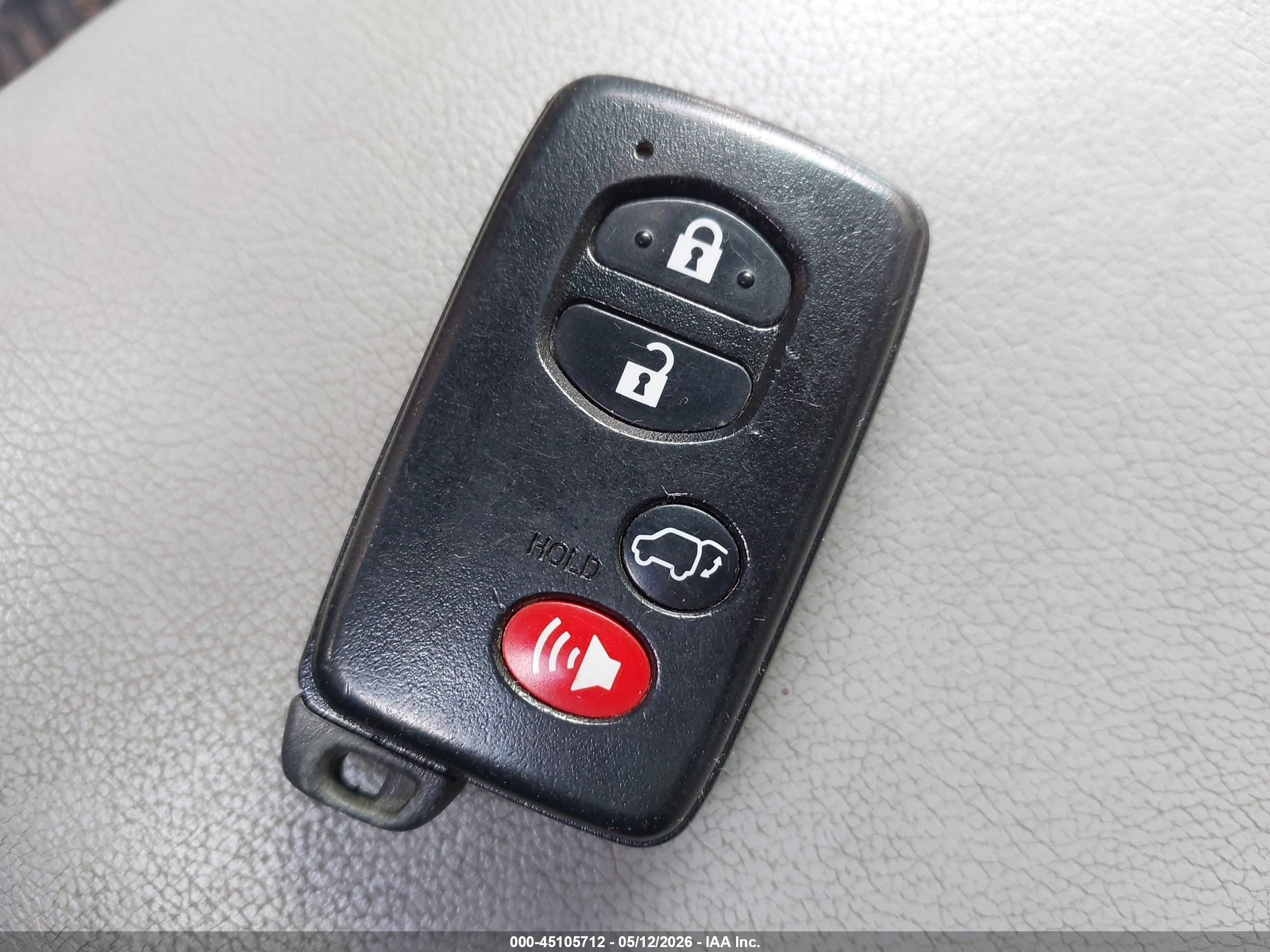 TOYOTA HIGHLANDER image 11