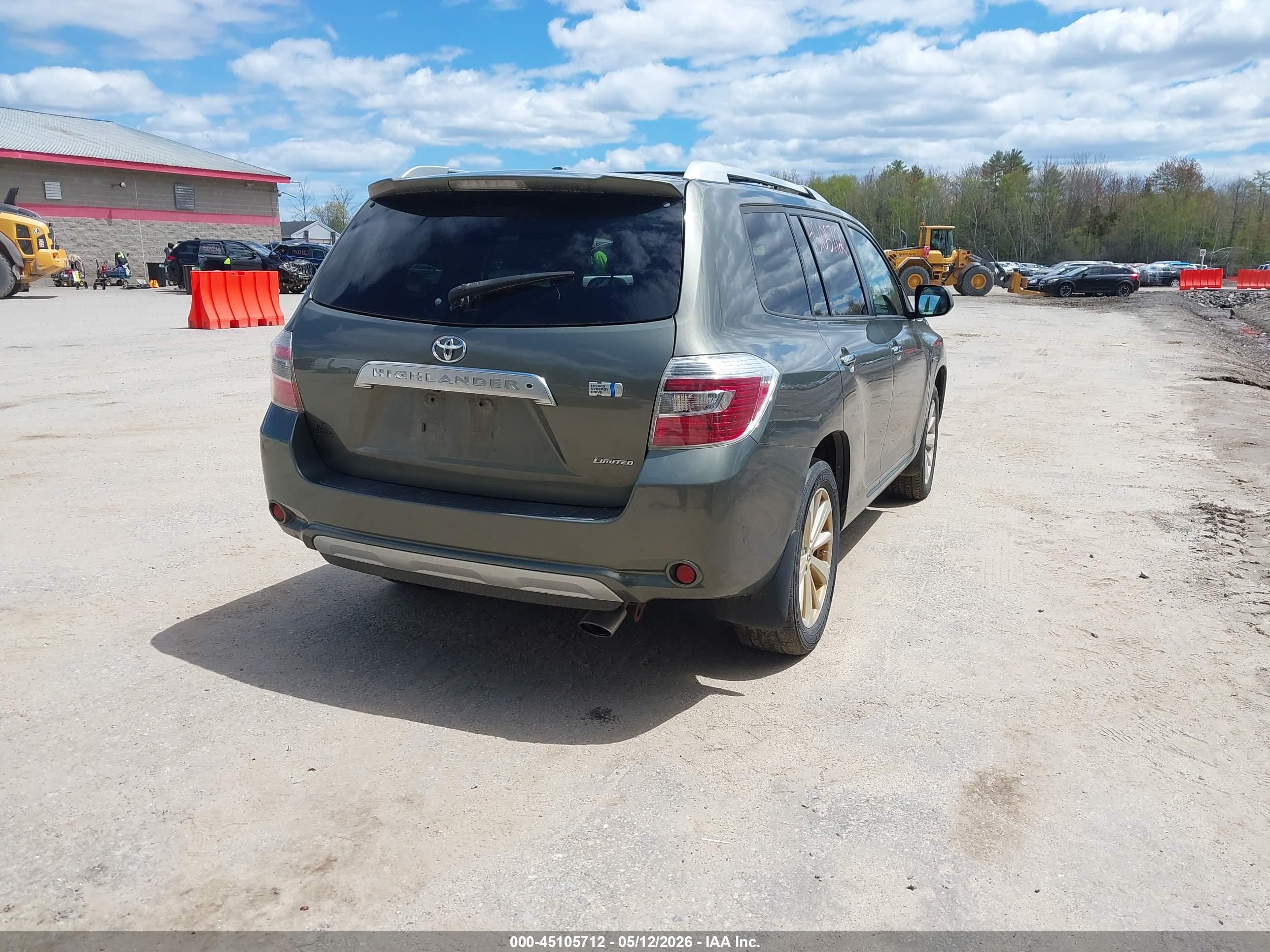 TOYOTA HIGHLANDER image 4