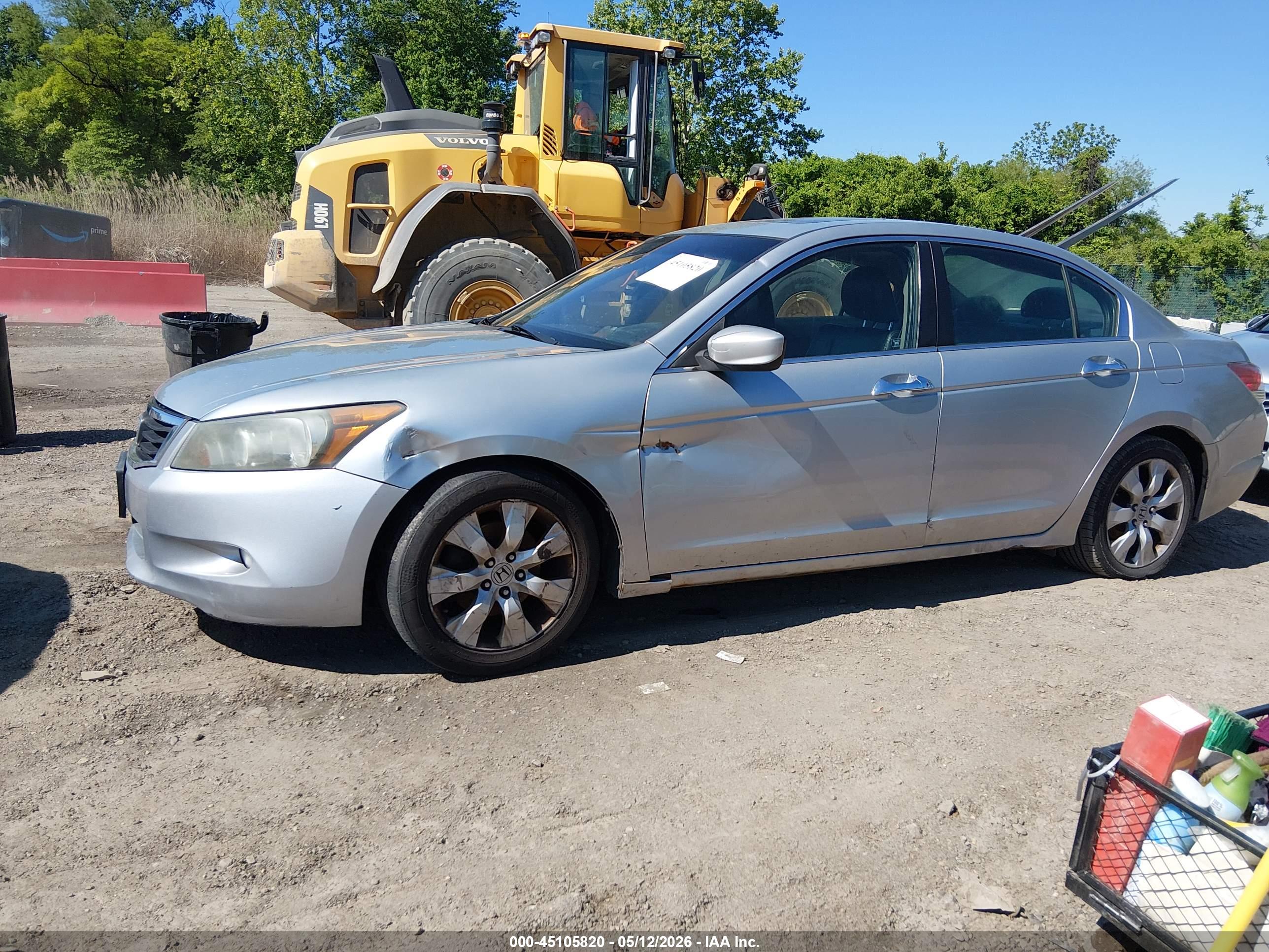HONDA ACCORD image 6