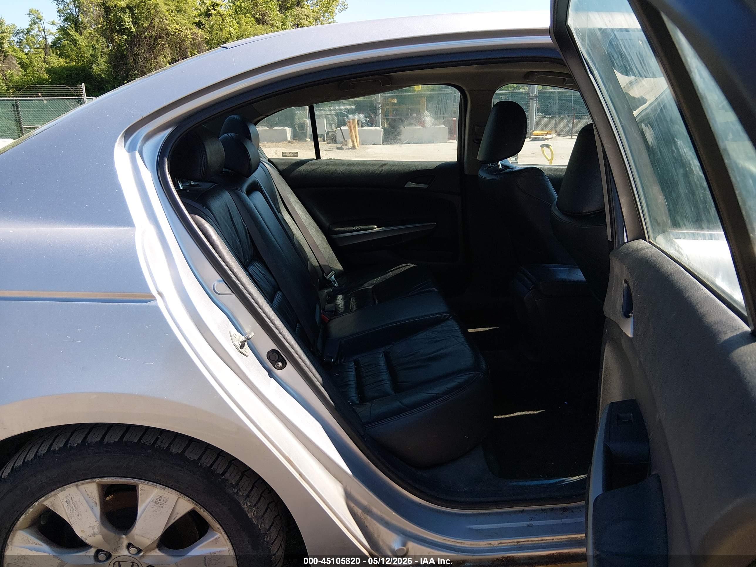 HONDA ACCORD image 8