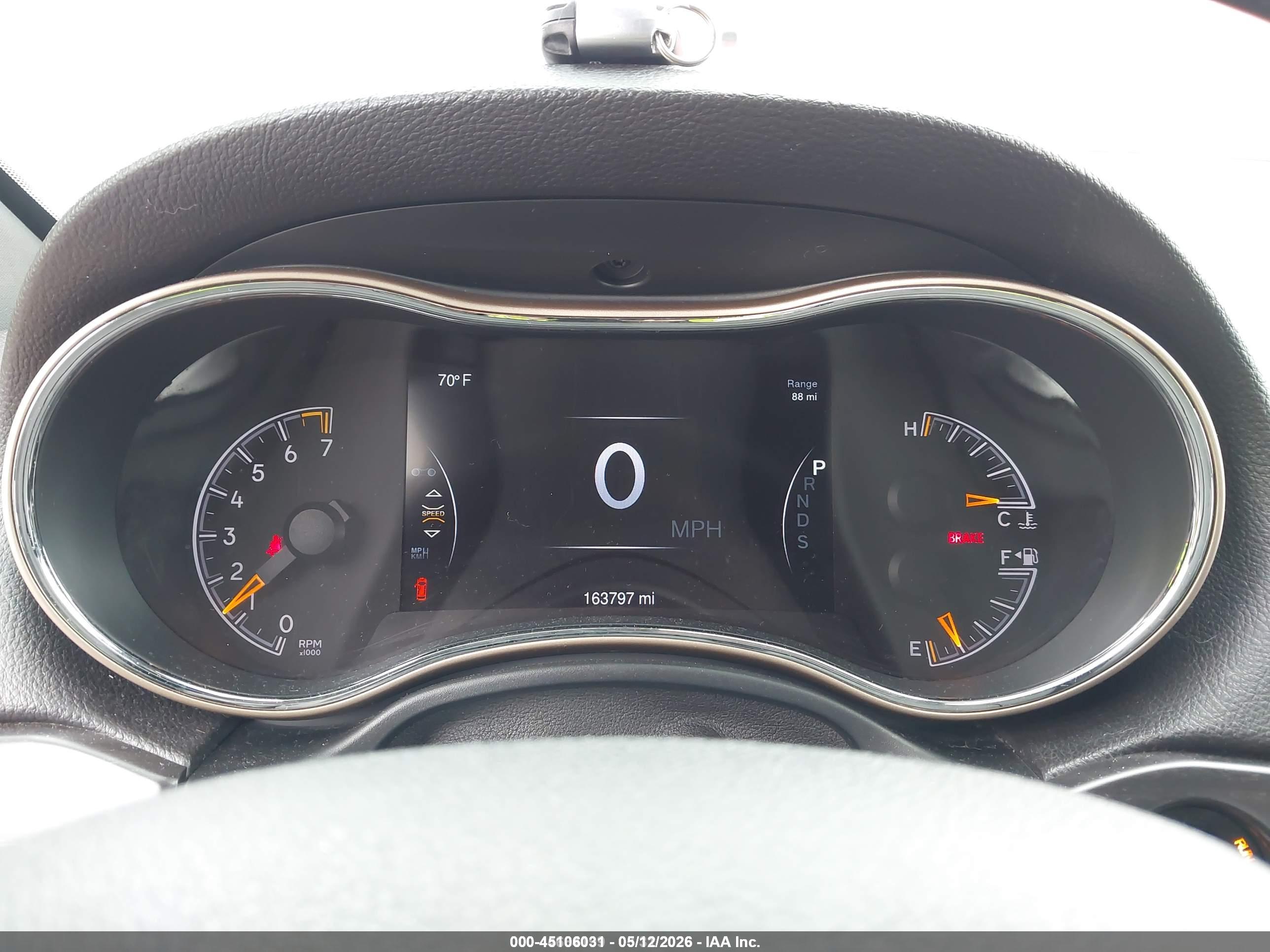 JEEP GRAND image 7