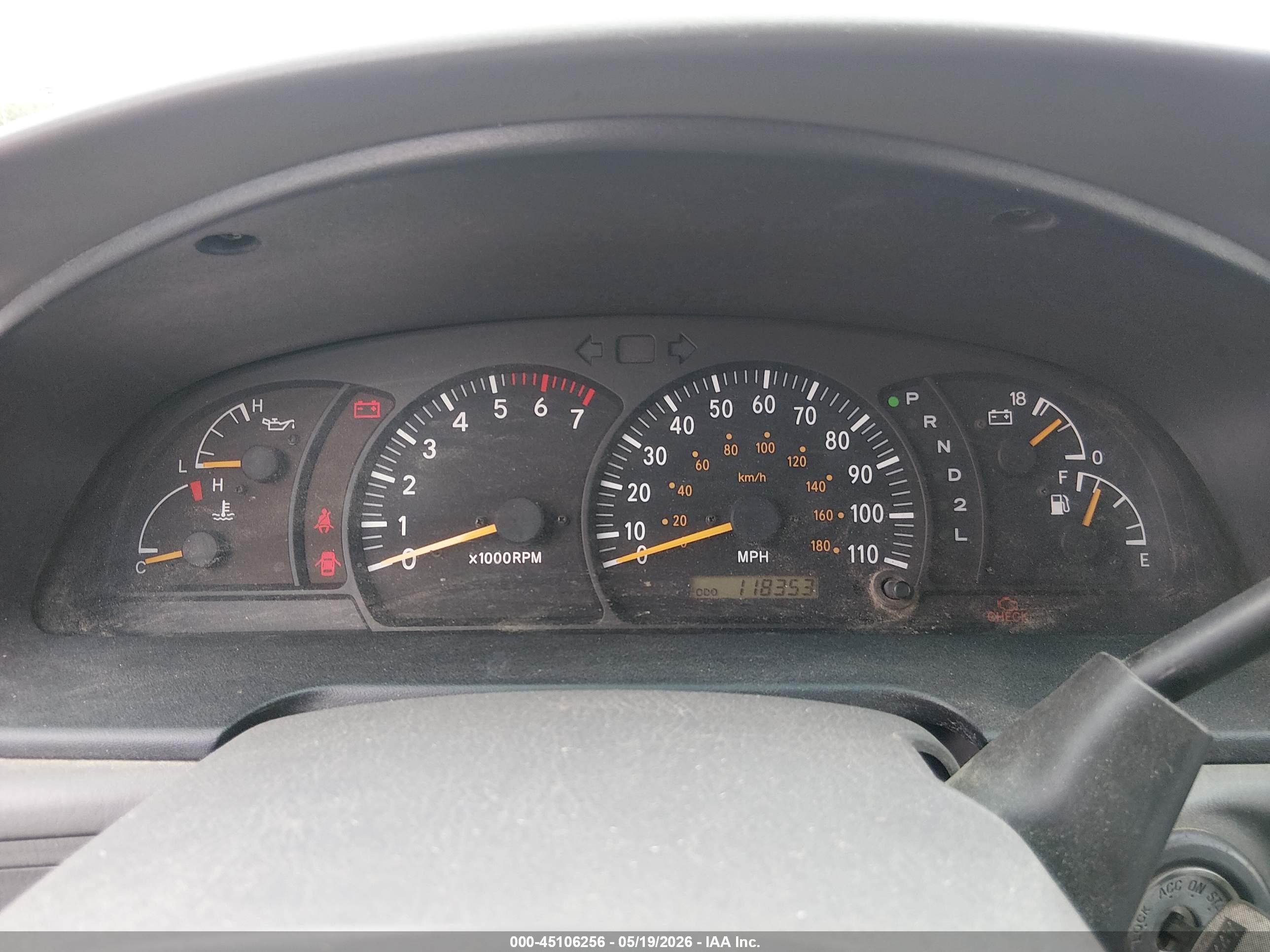 TOYOTA TUNDRA image 7
