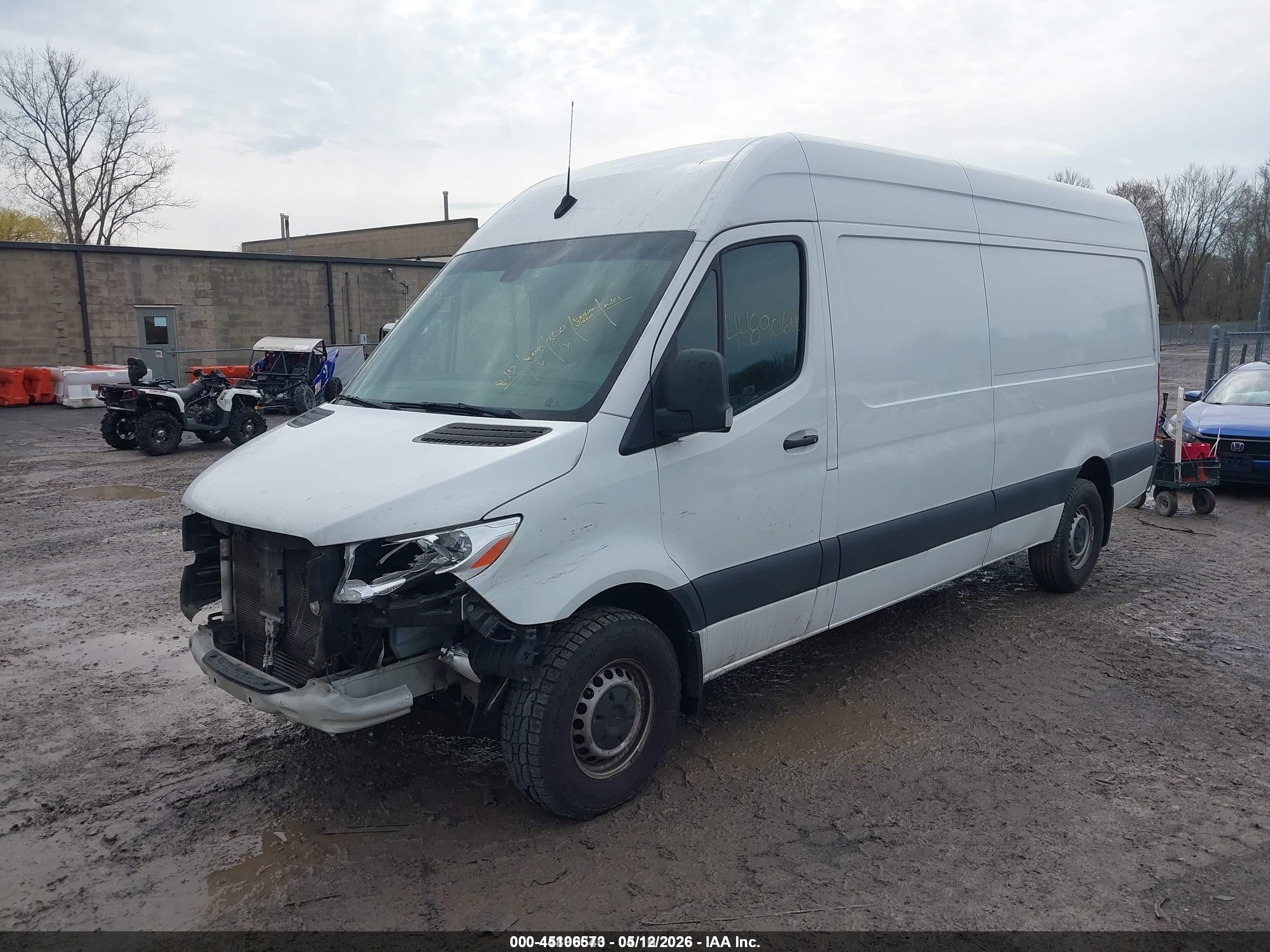 MERCEDES-BENZ SPRINTER image 2