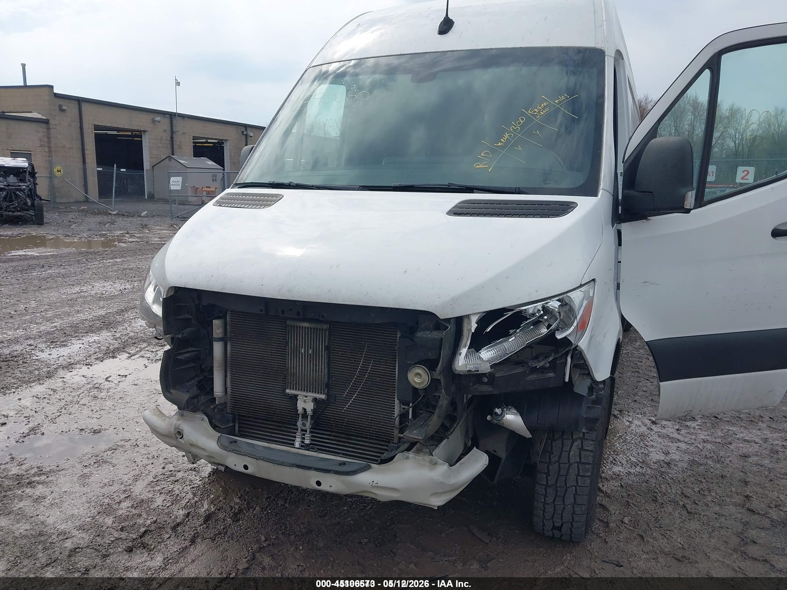 MERCEDES-BENZ SPRINTER image 6
