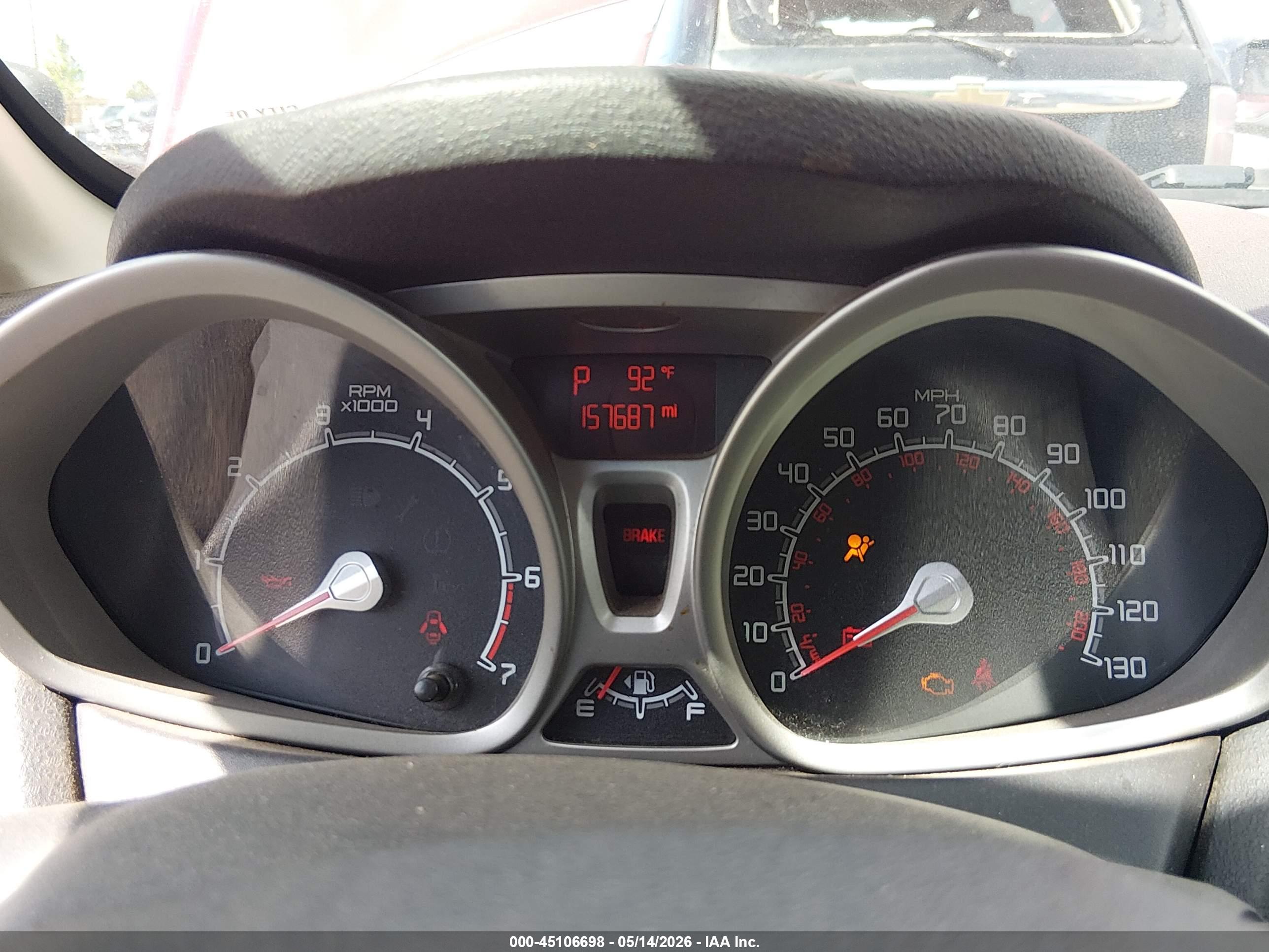 FORD FIESTA image 7