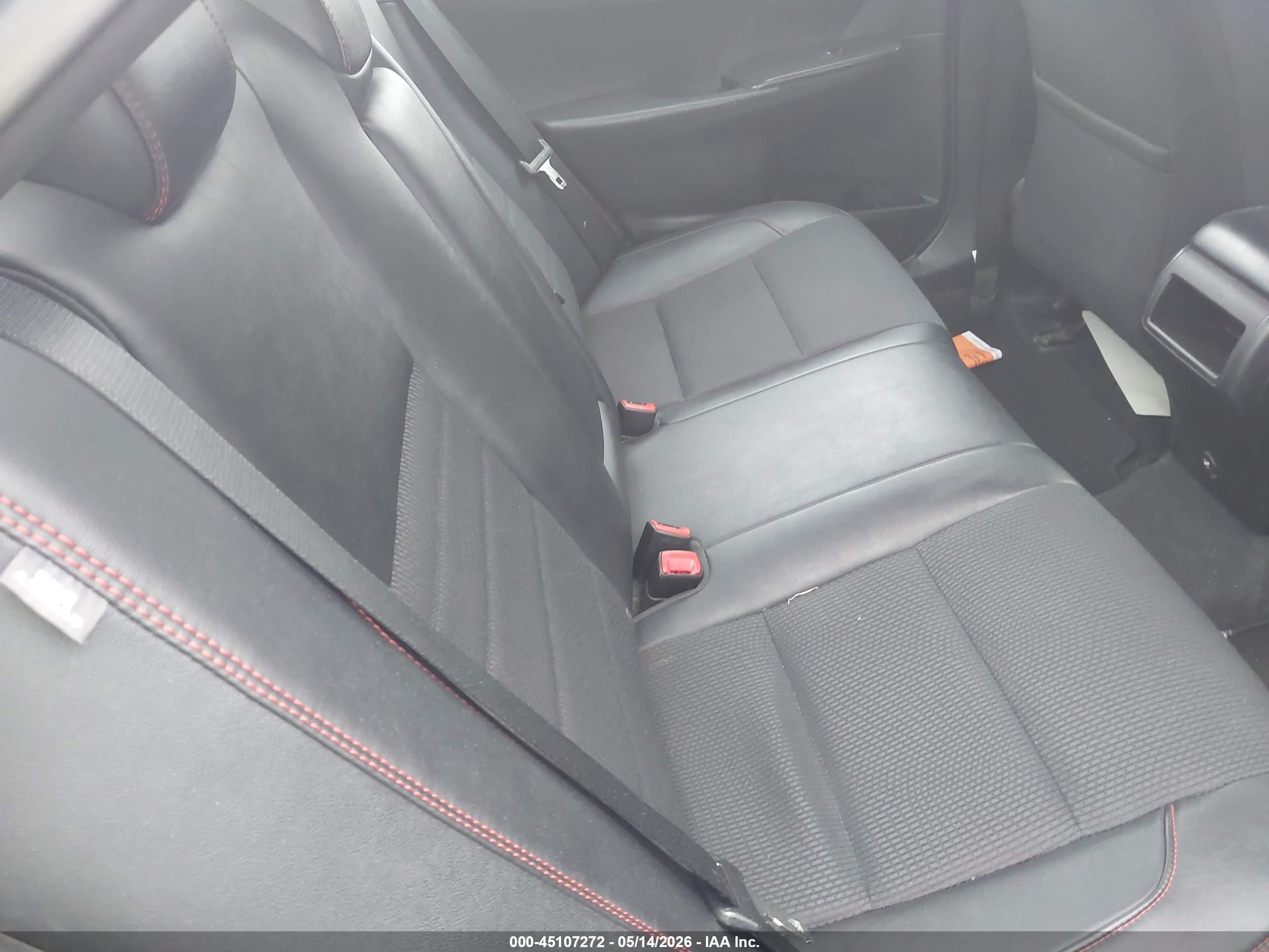 TOYOTA CAMRY image 8