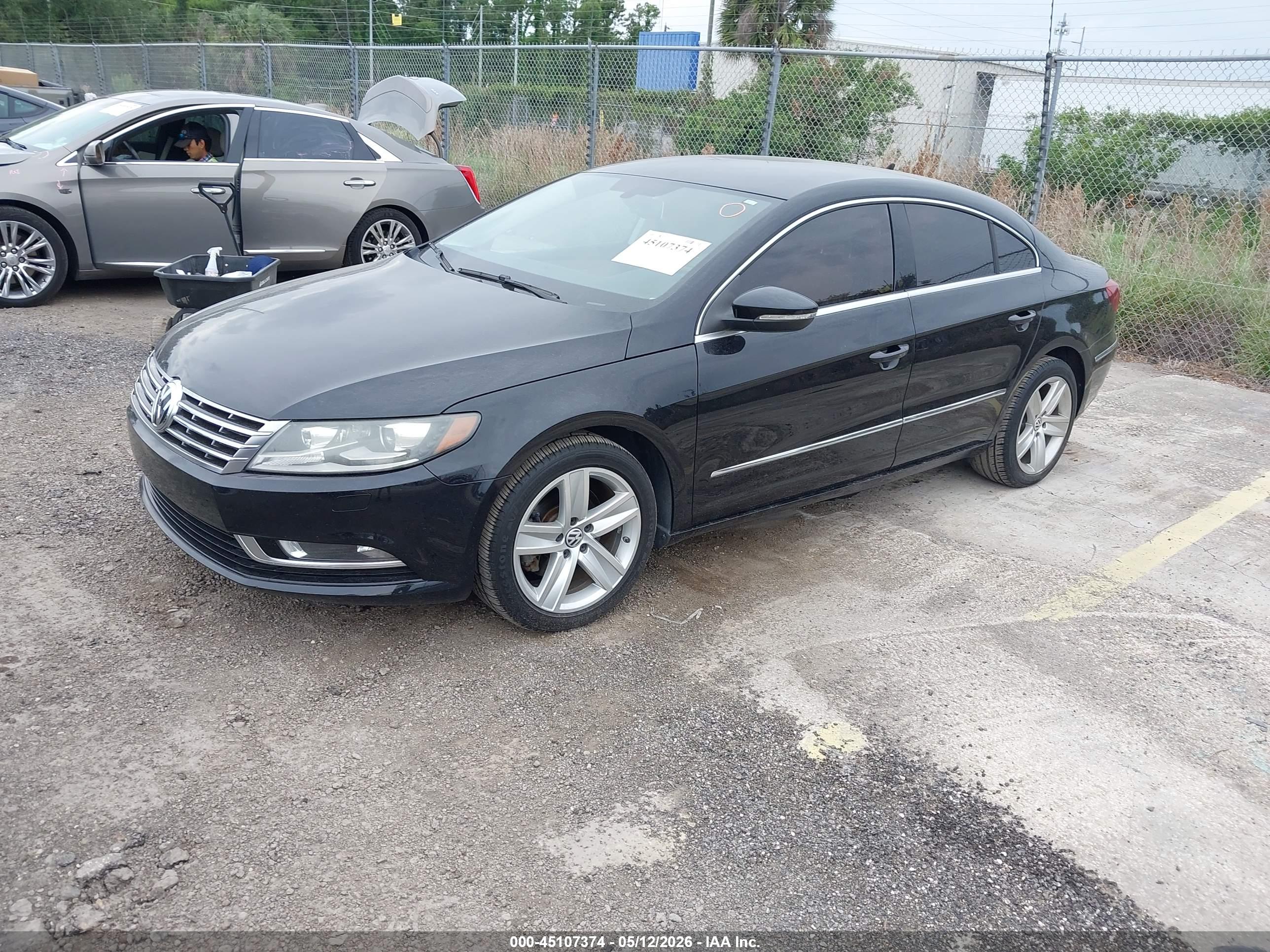 VOLKSWAGEN CC image 2