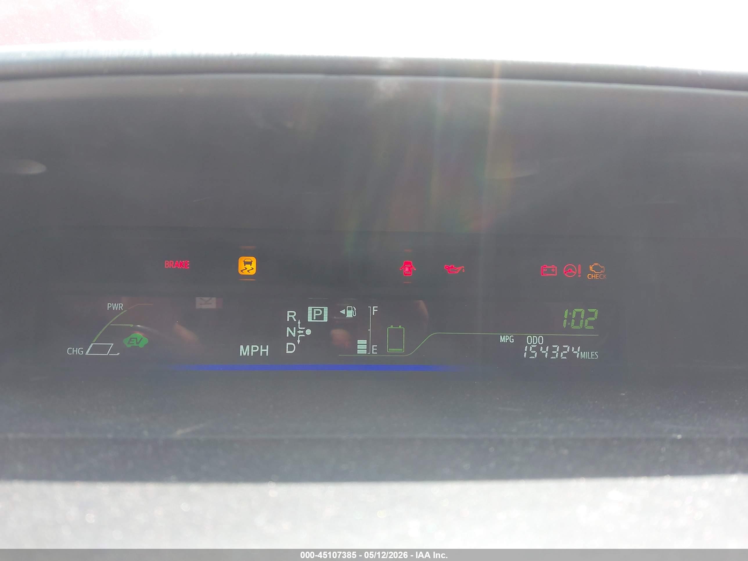TOYOTA PRIUS image 7
