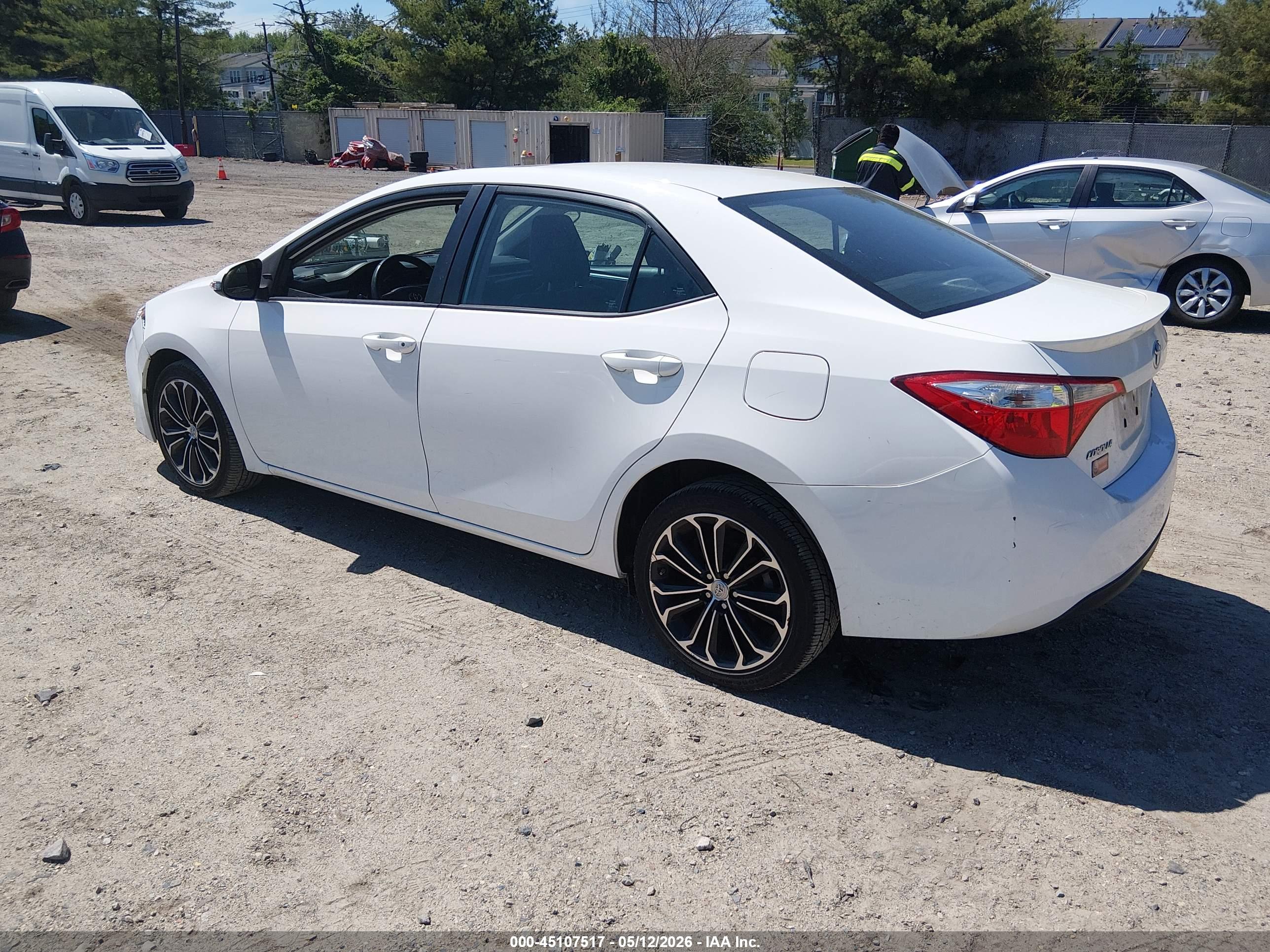 TOYOTA COROLLA image 3