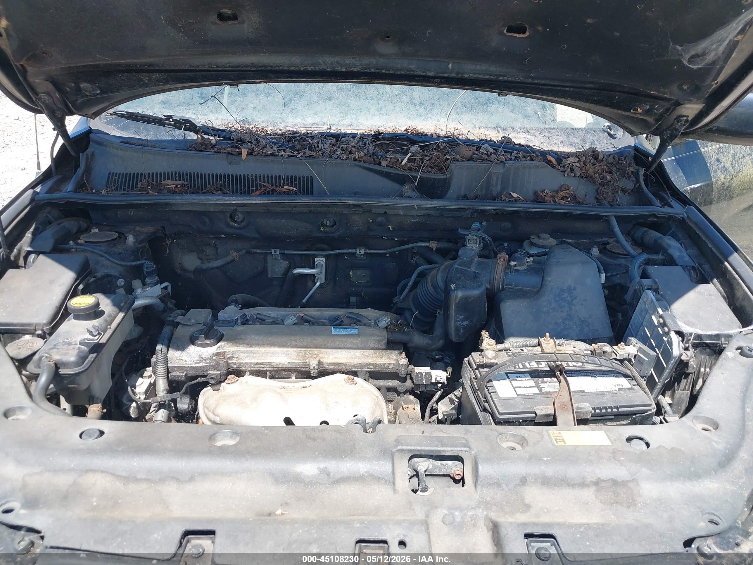 TOYOTA RAV4 image 10