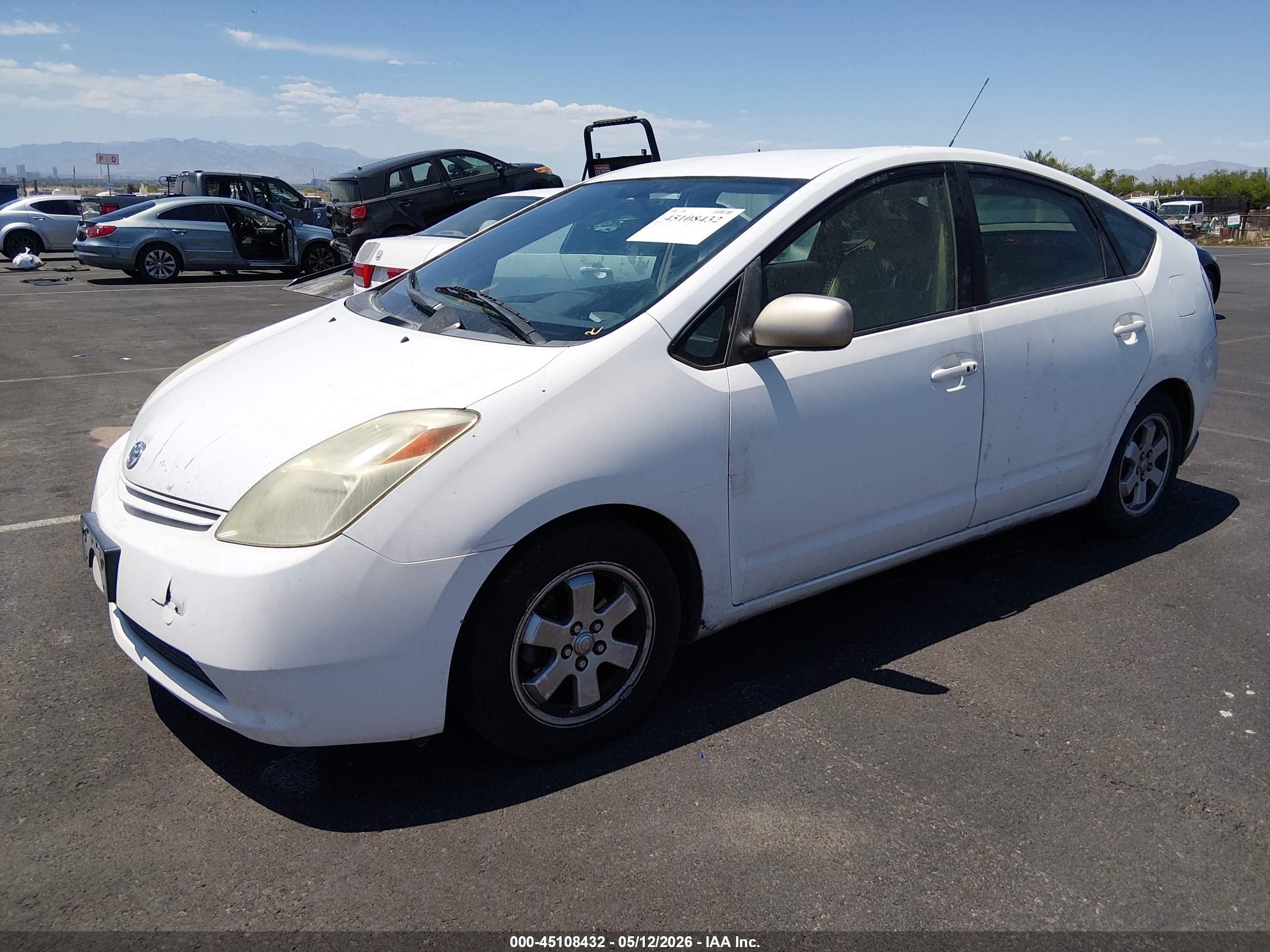 TOYOTA PRIUS image 2
