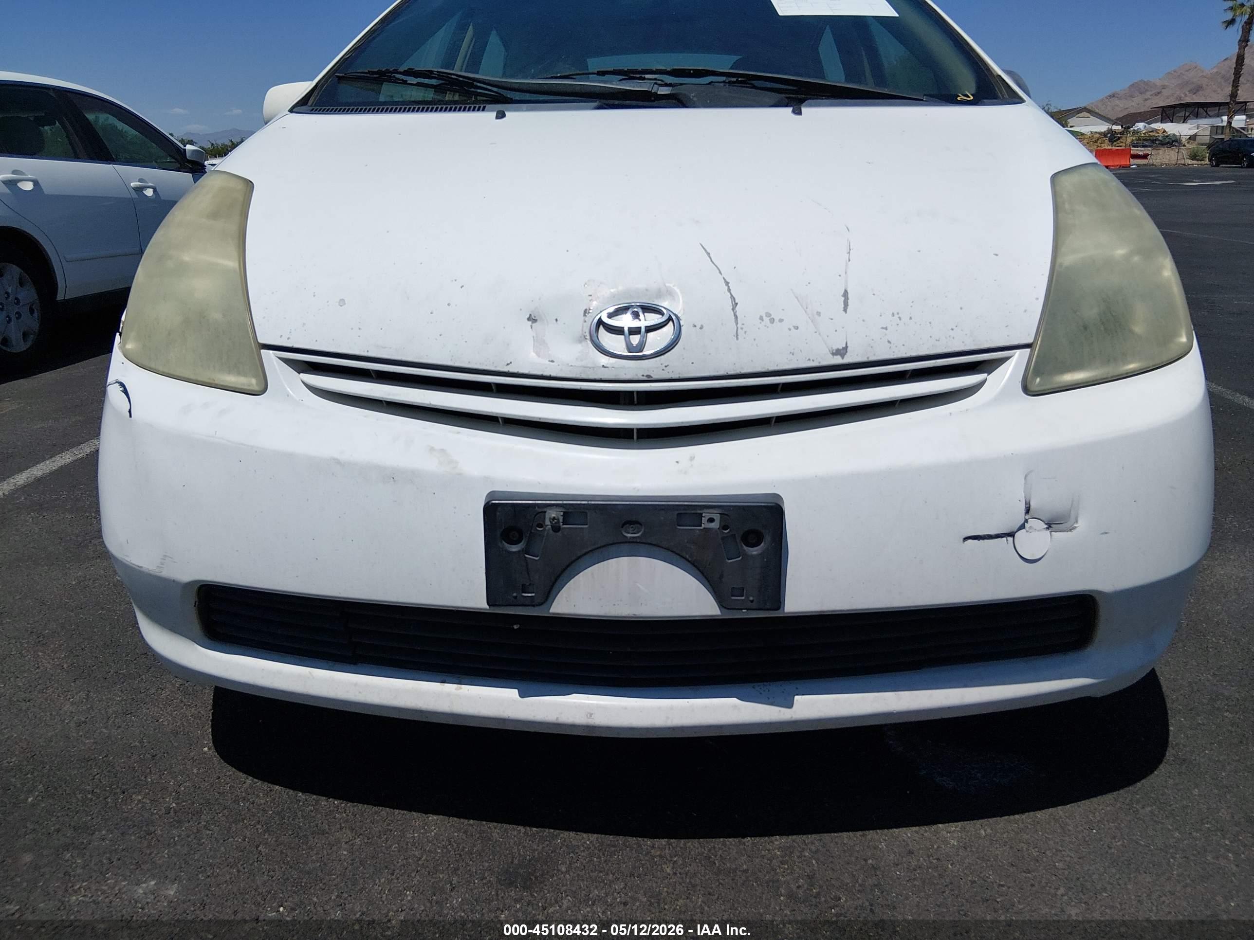 TOYOTA PRIUS image 6