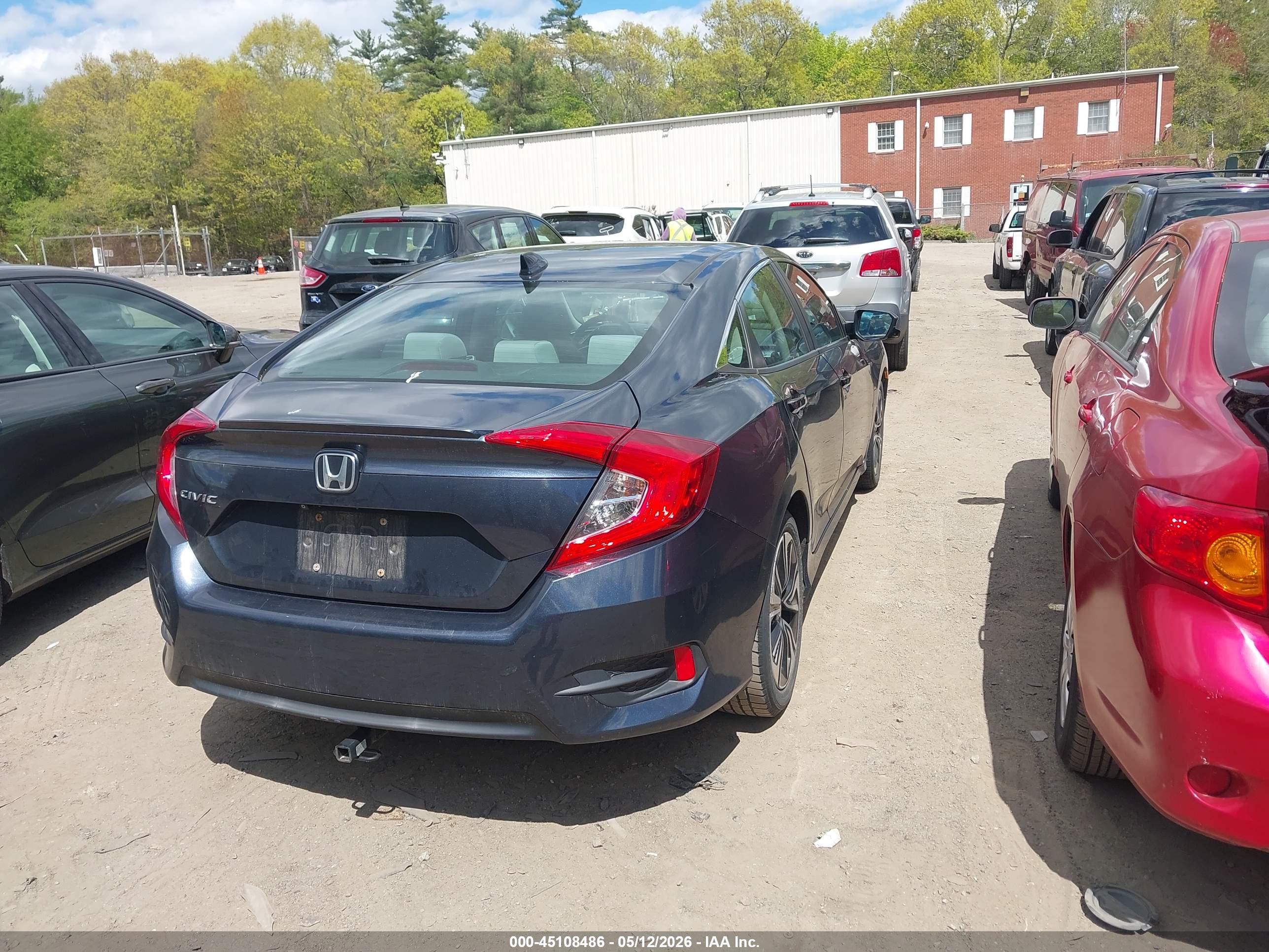 HONDA CIVIC image 4