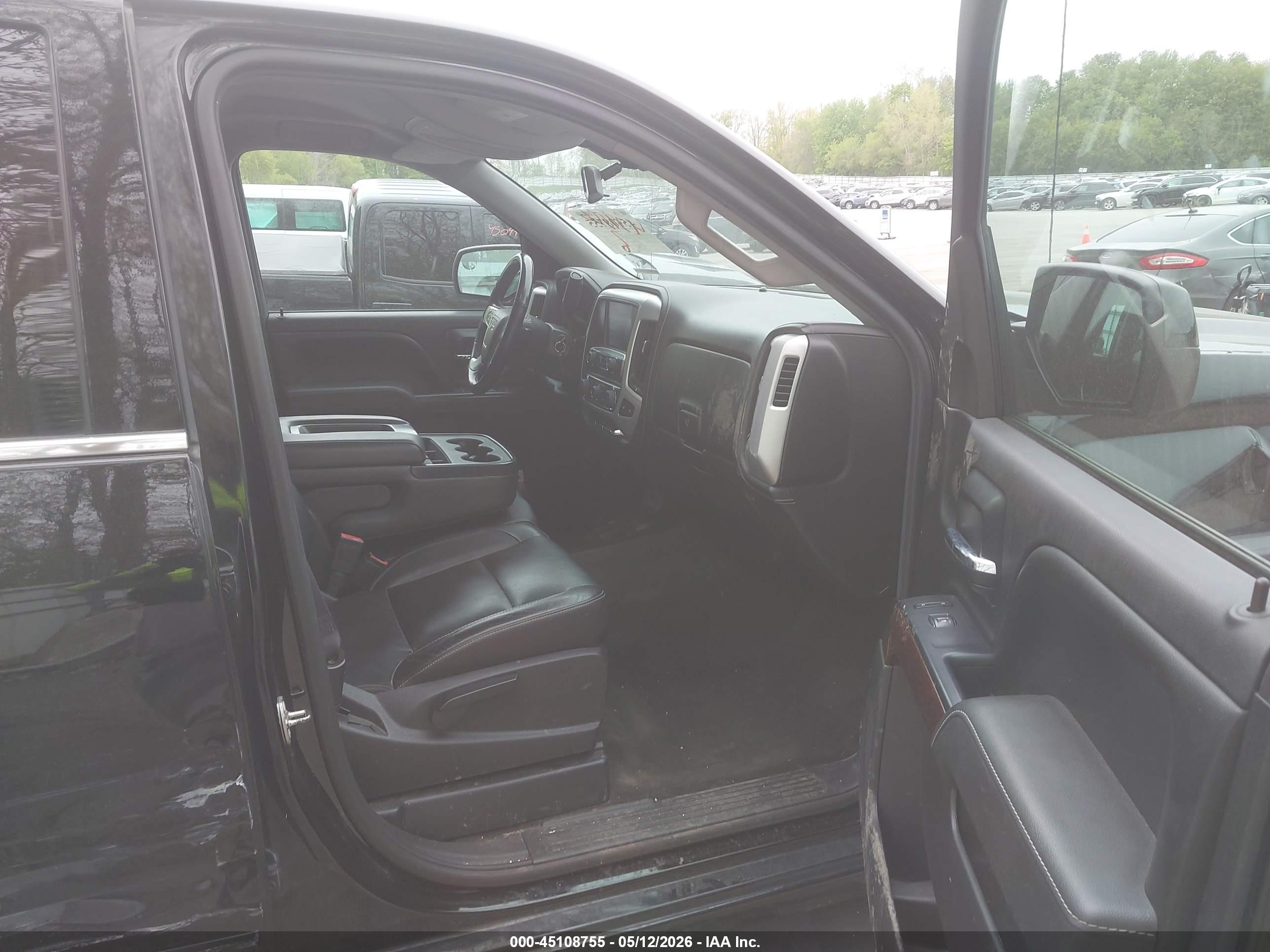 GMC SIERRA image 5