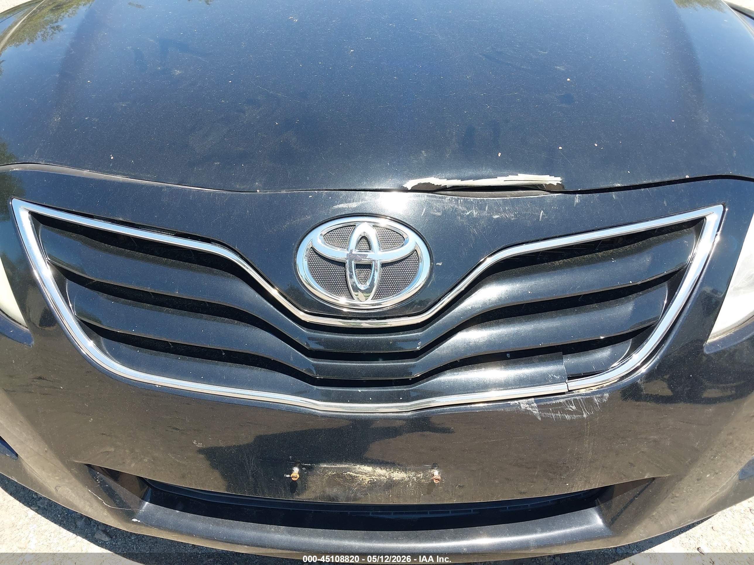 TOYOTA CAMRY image 6