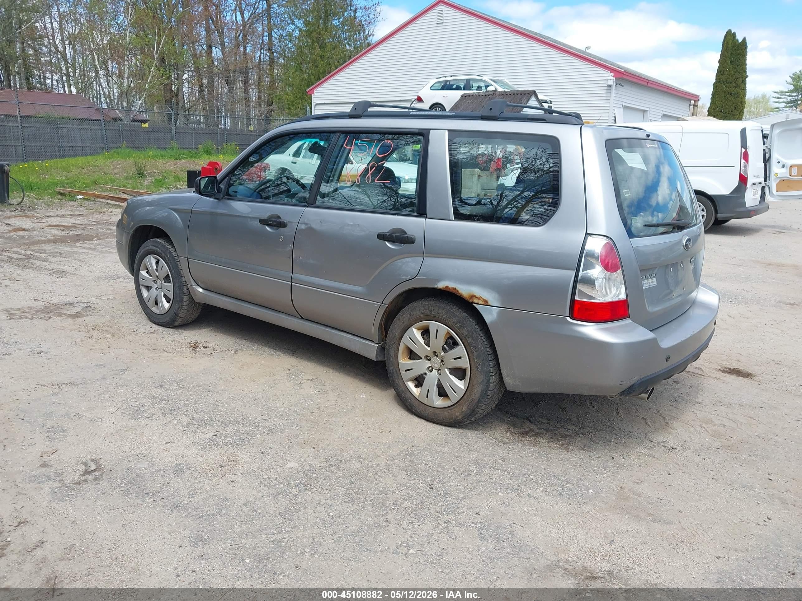 SUBARU FORESTER image 3