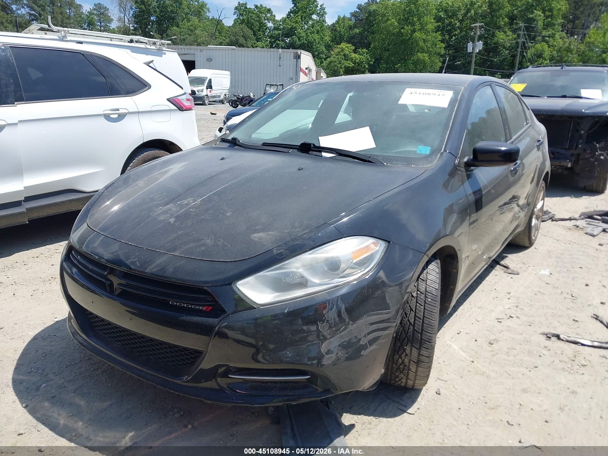DODGE DART image 2