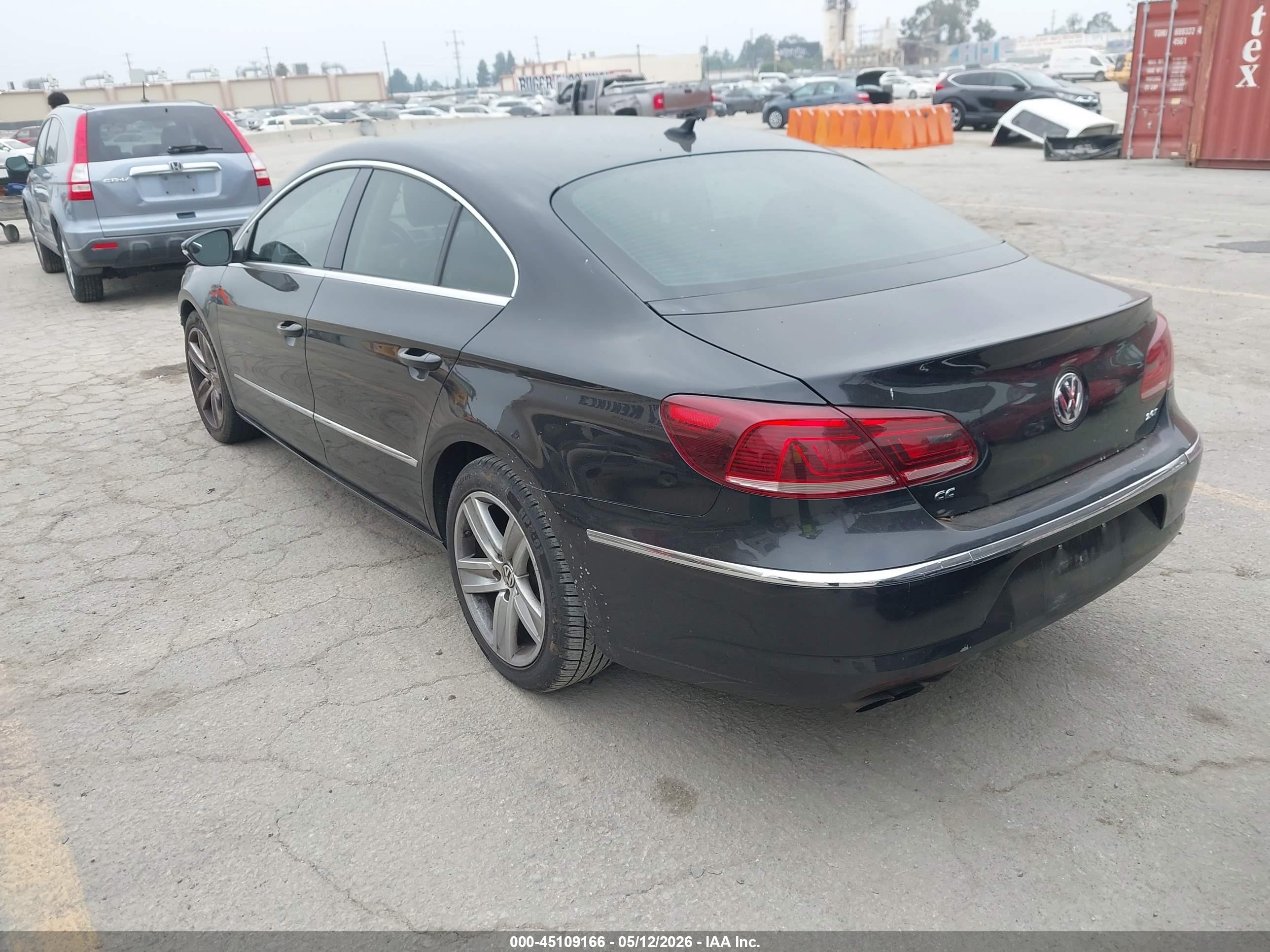 VOLKSWAGEN CC image 3