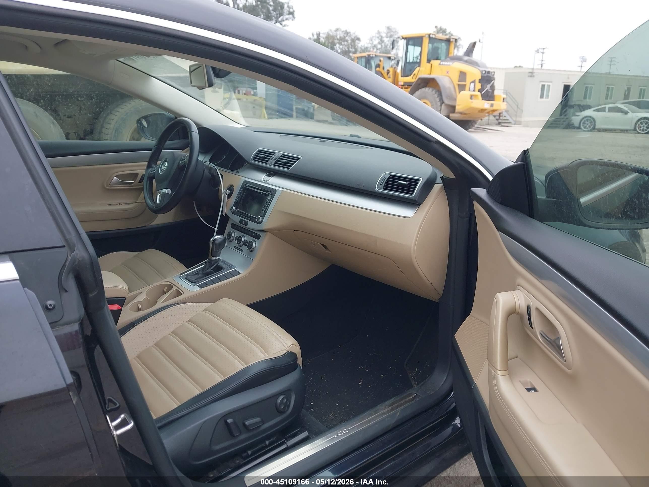 VOLKSWAGEN CC image 5