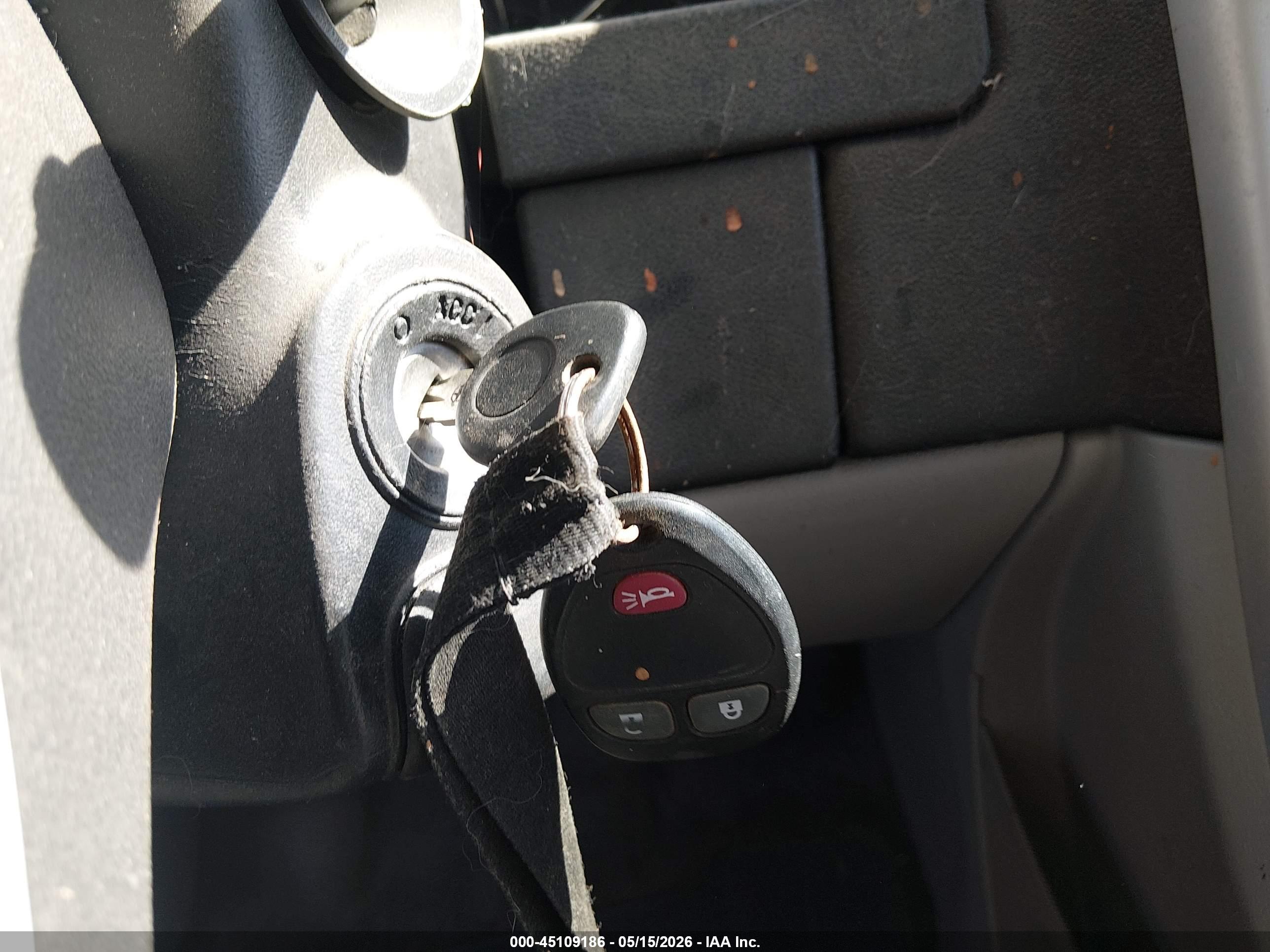 CHEVROLET EQUINOX image 11