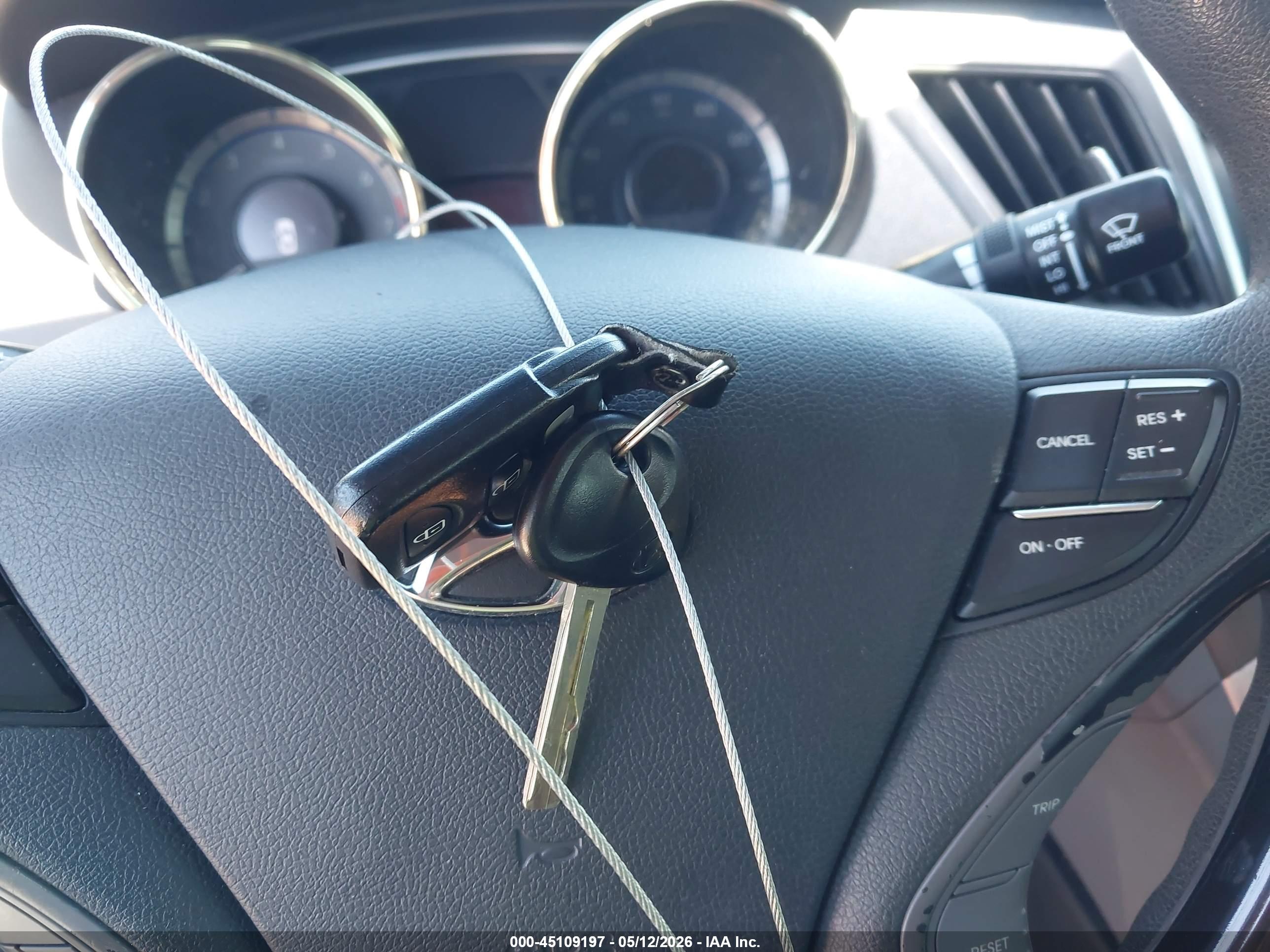 HYUNDAI SONATA image 11