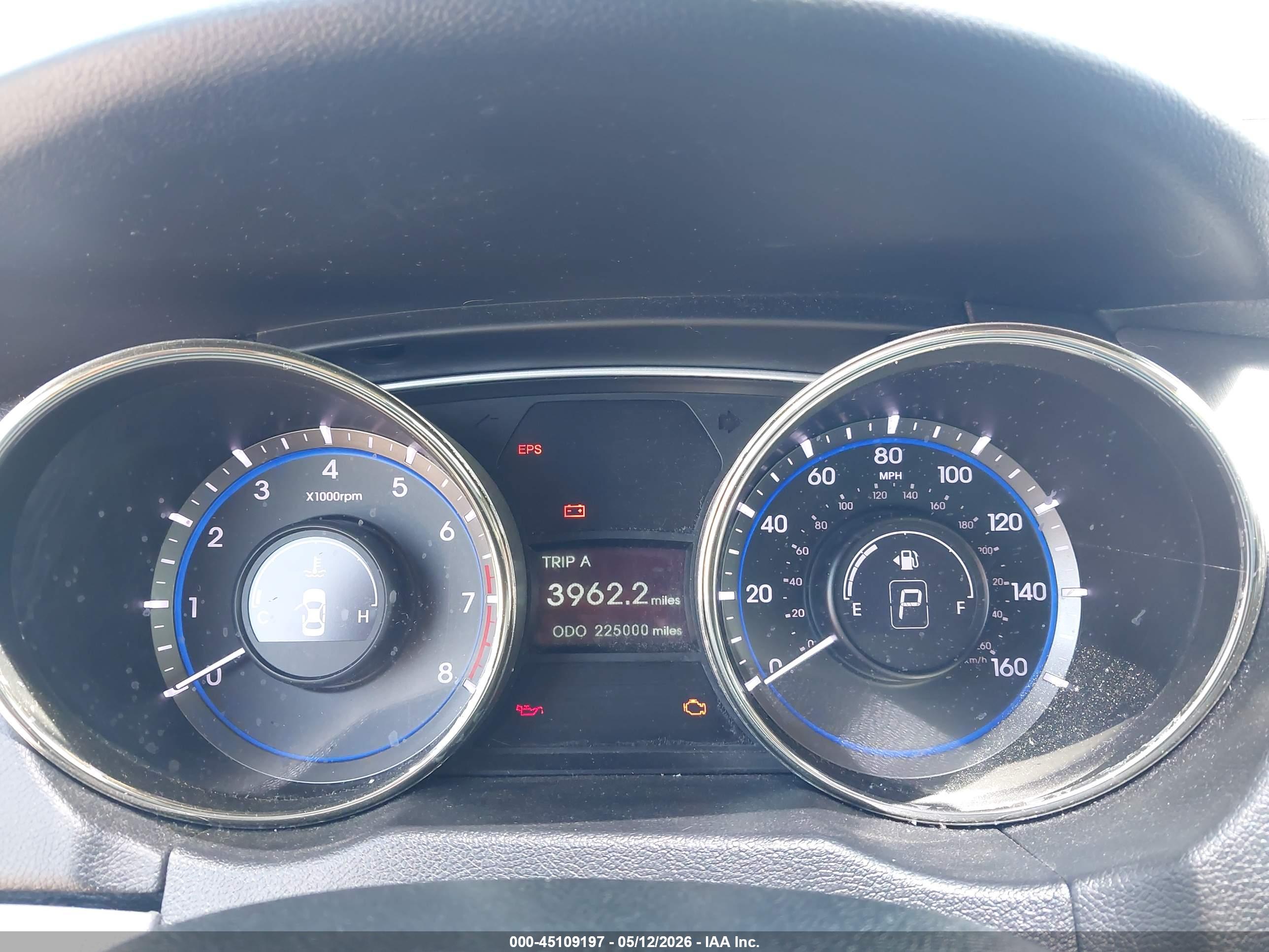 HYUNDAI SONATA image 7