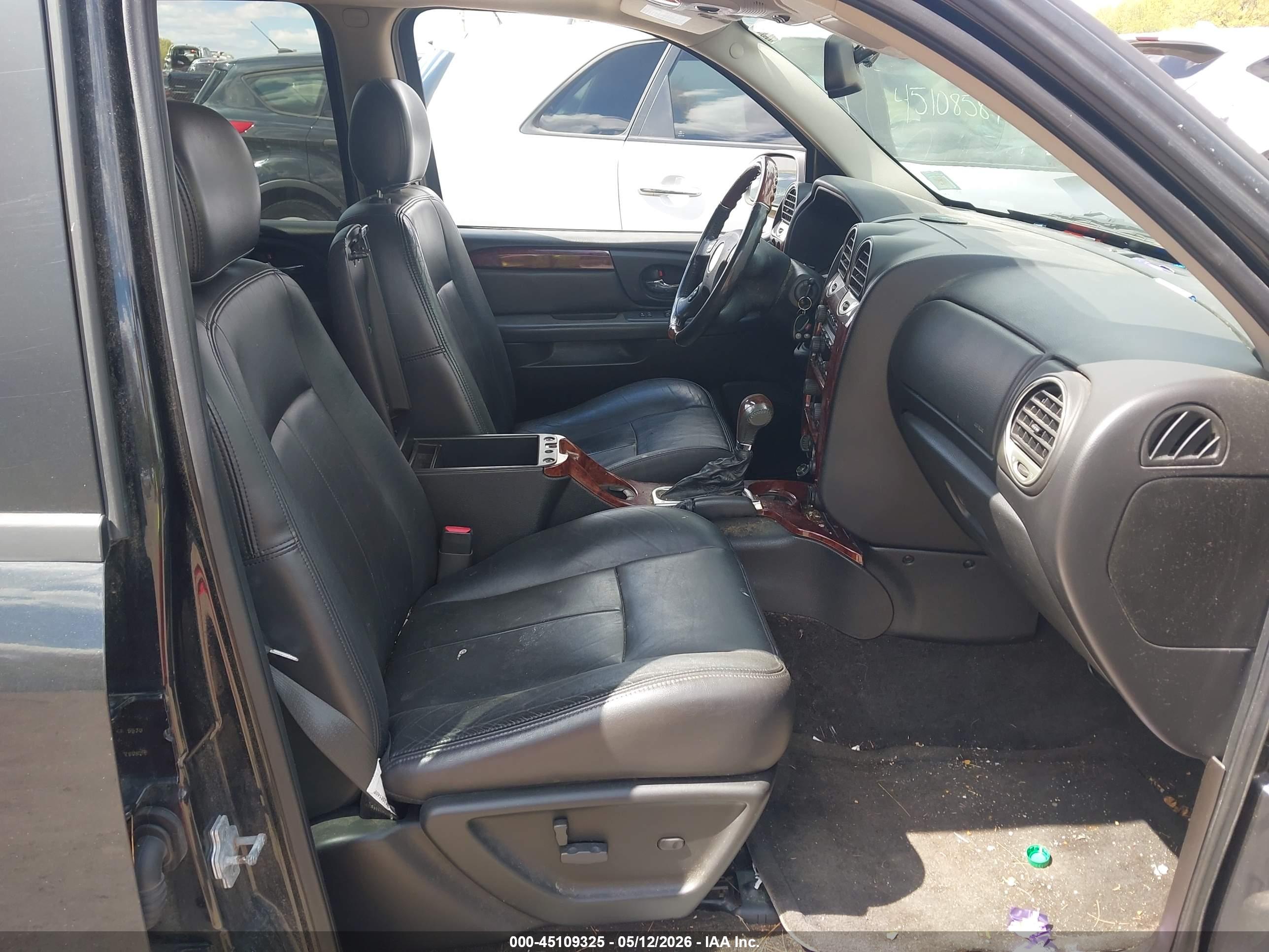 GMC ENVOY image 5
