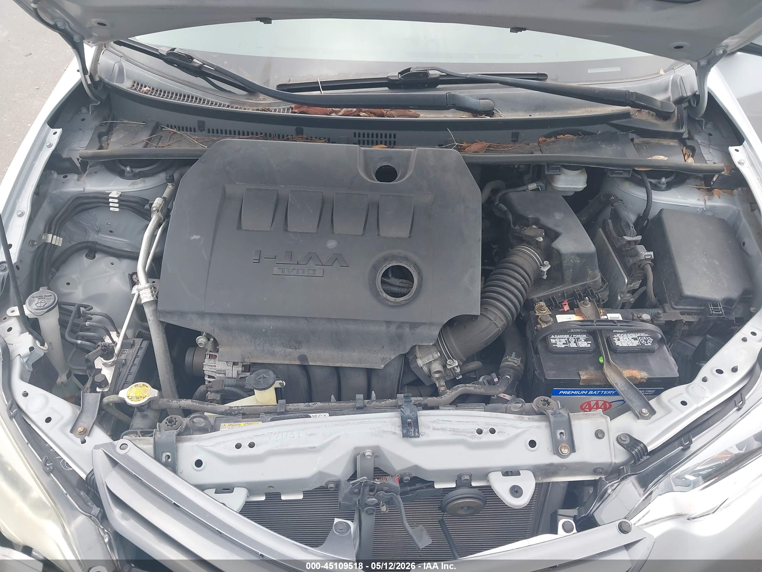 TOYOTA COROLLA image 10