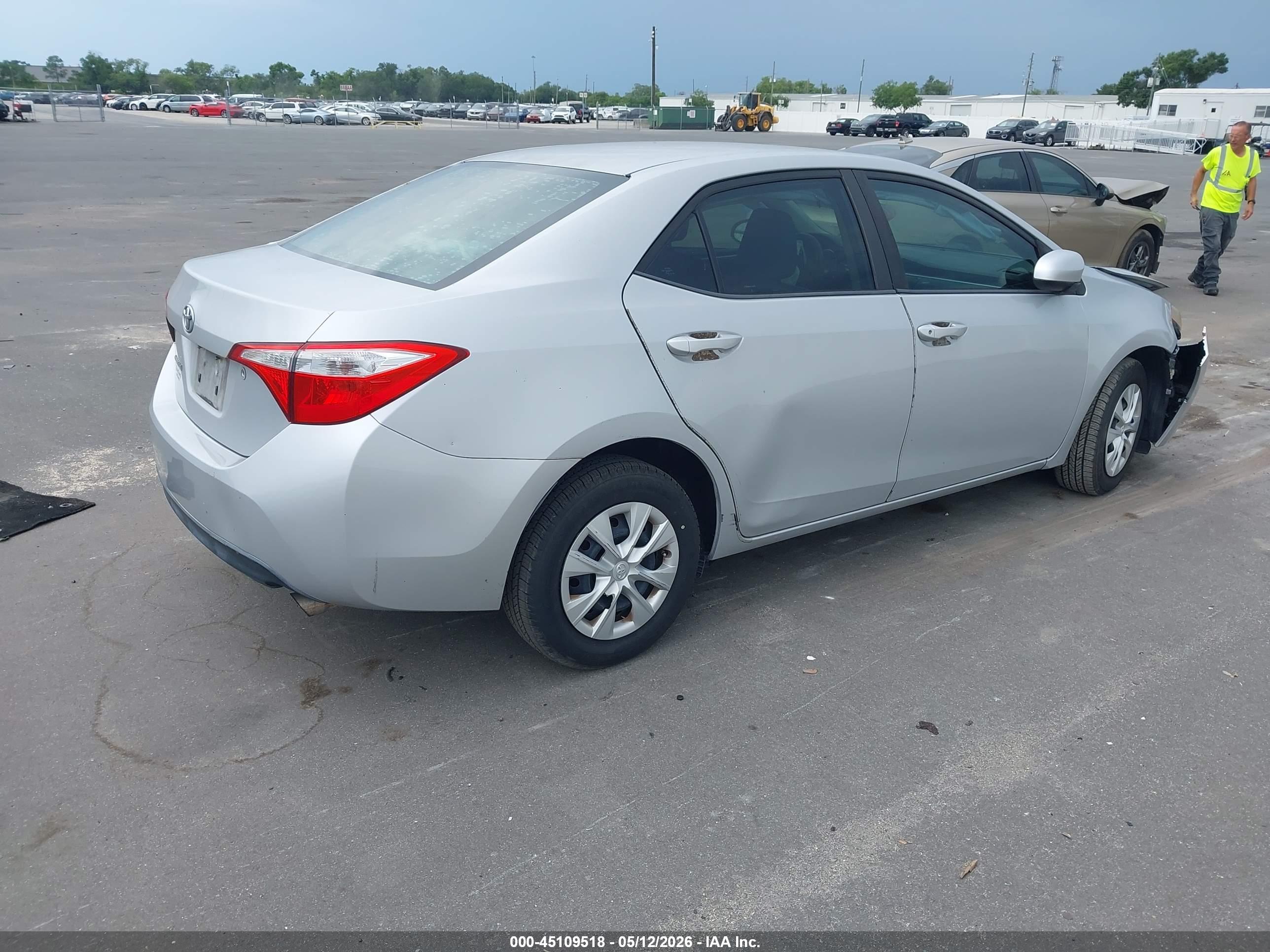 TOYOTA COROLLA image 4
