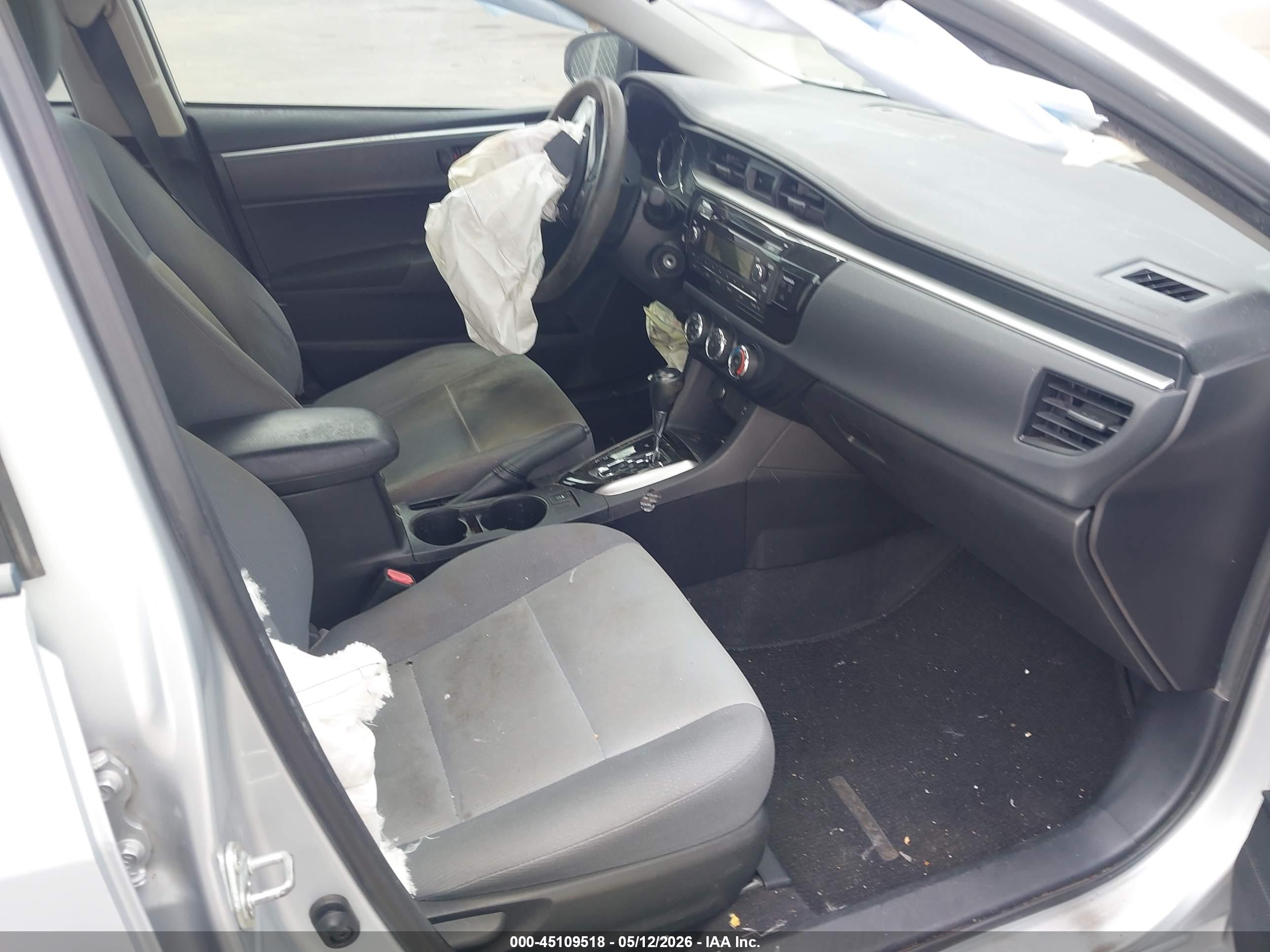 TOYOTA COROLLA image 5