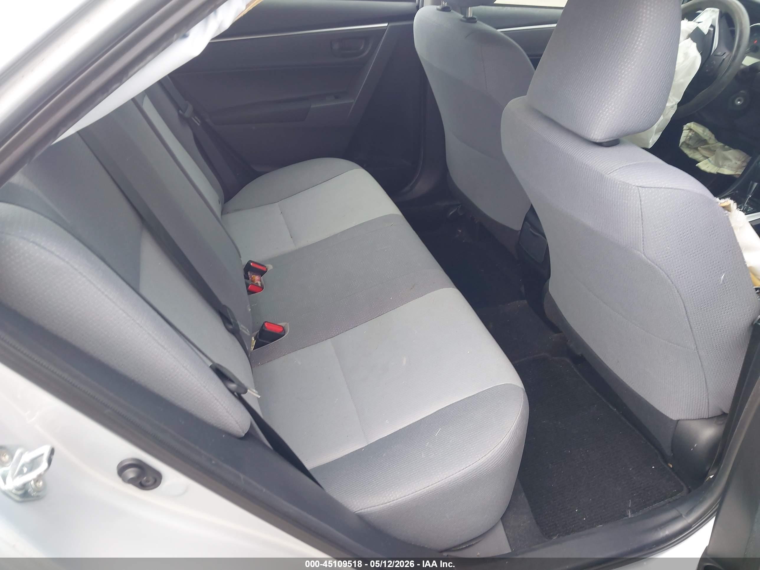 TOYOTA COROLLA image 8