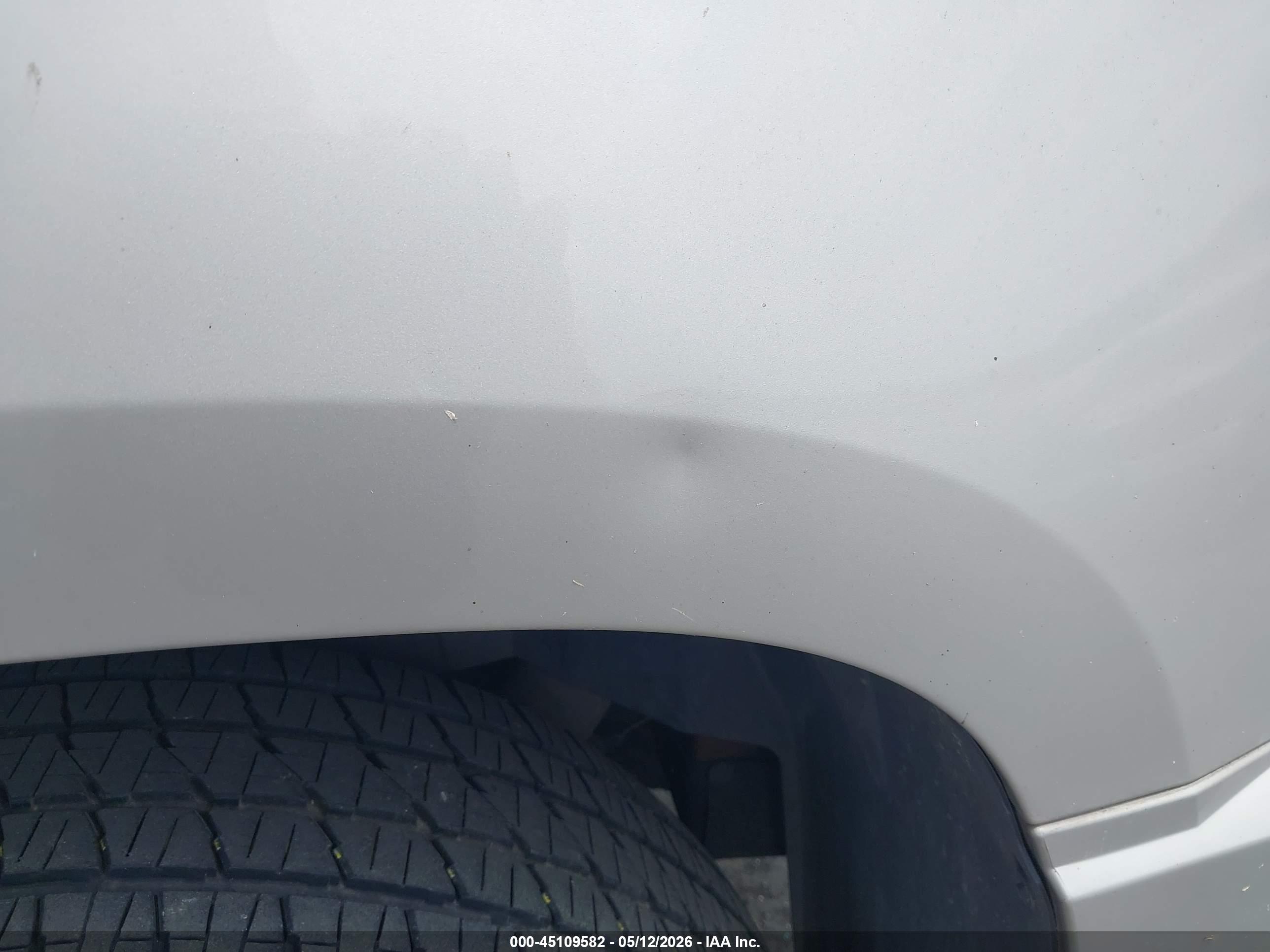 CADILLAC ESCALADE image 6