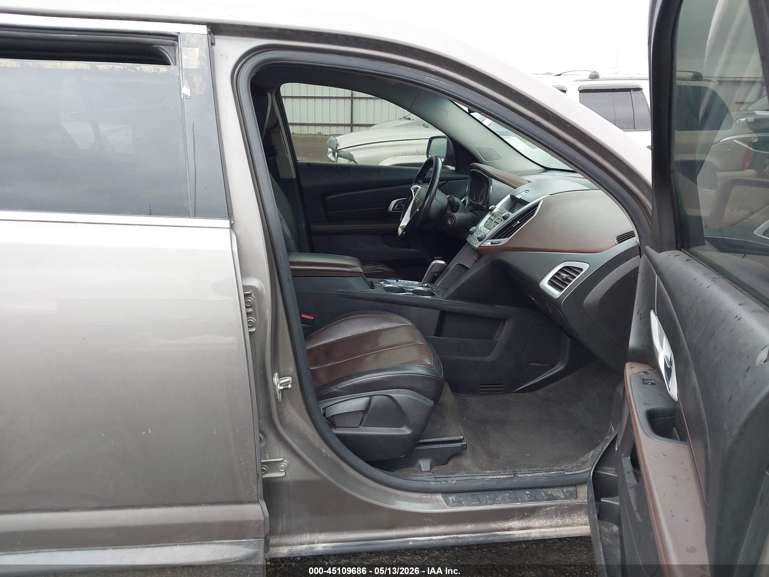 GMC TERRAIN image 5