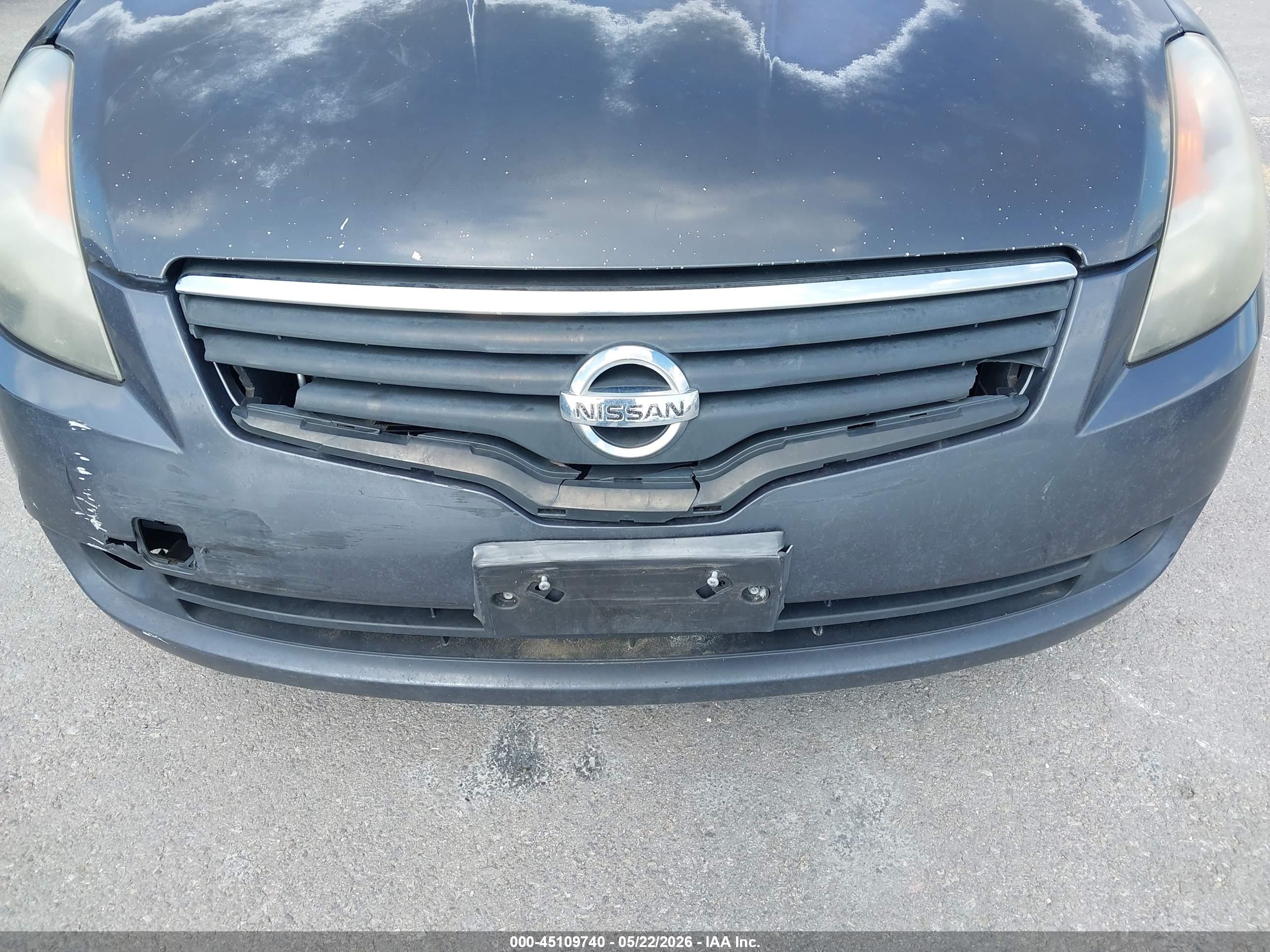 NISSAN ALTIMA image 6