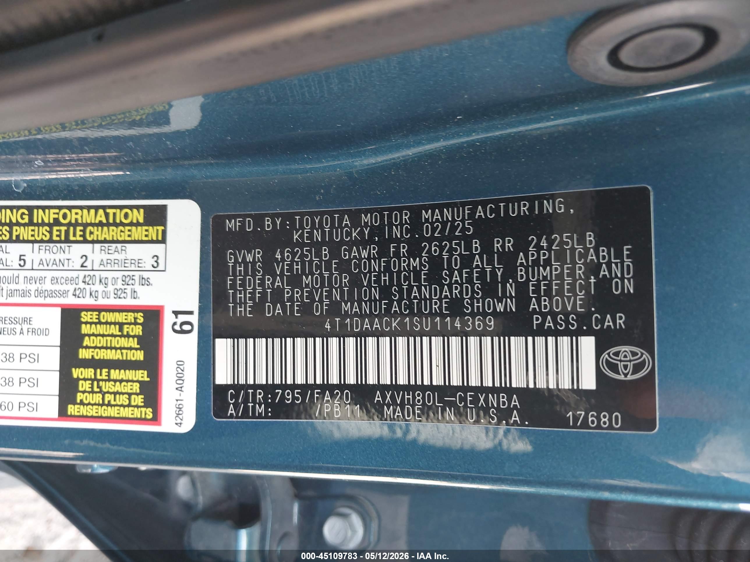 TOYOTA CAMRY image 9