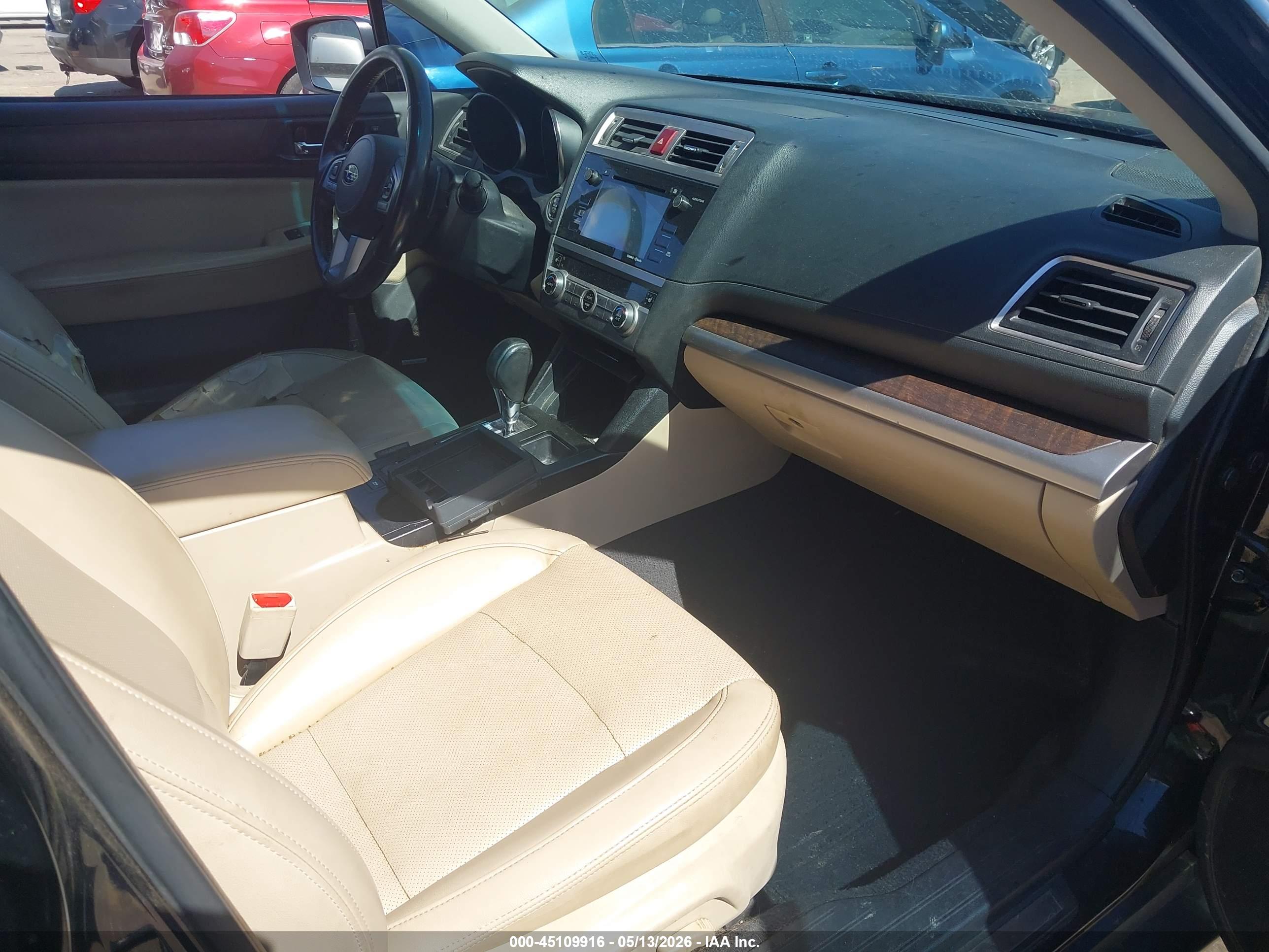 SUBARU OUTBACK image 5