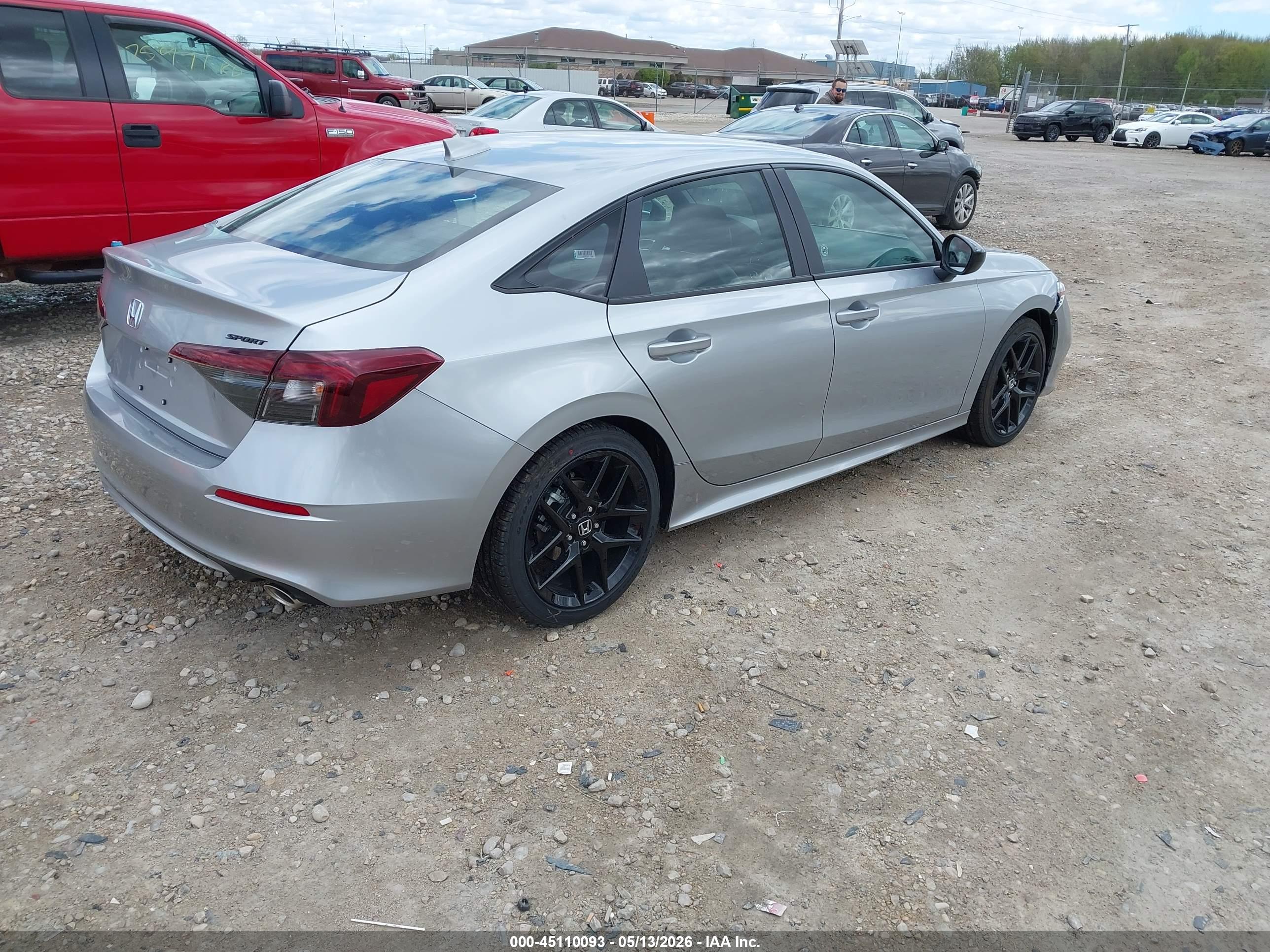 HONDA CIVIC image 4