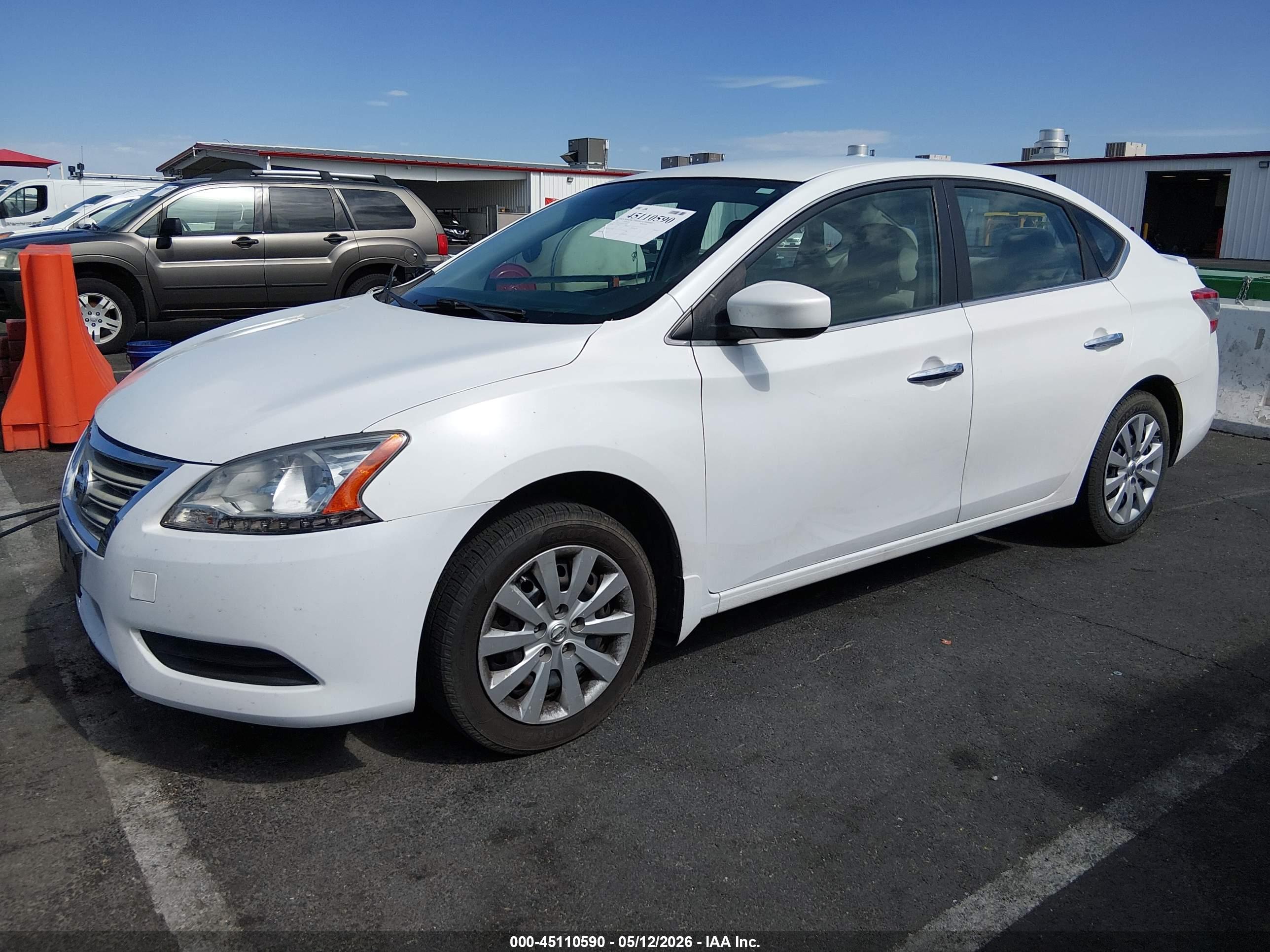 NISSAN SENTRA image 2