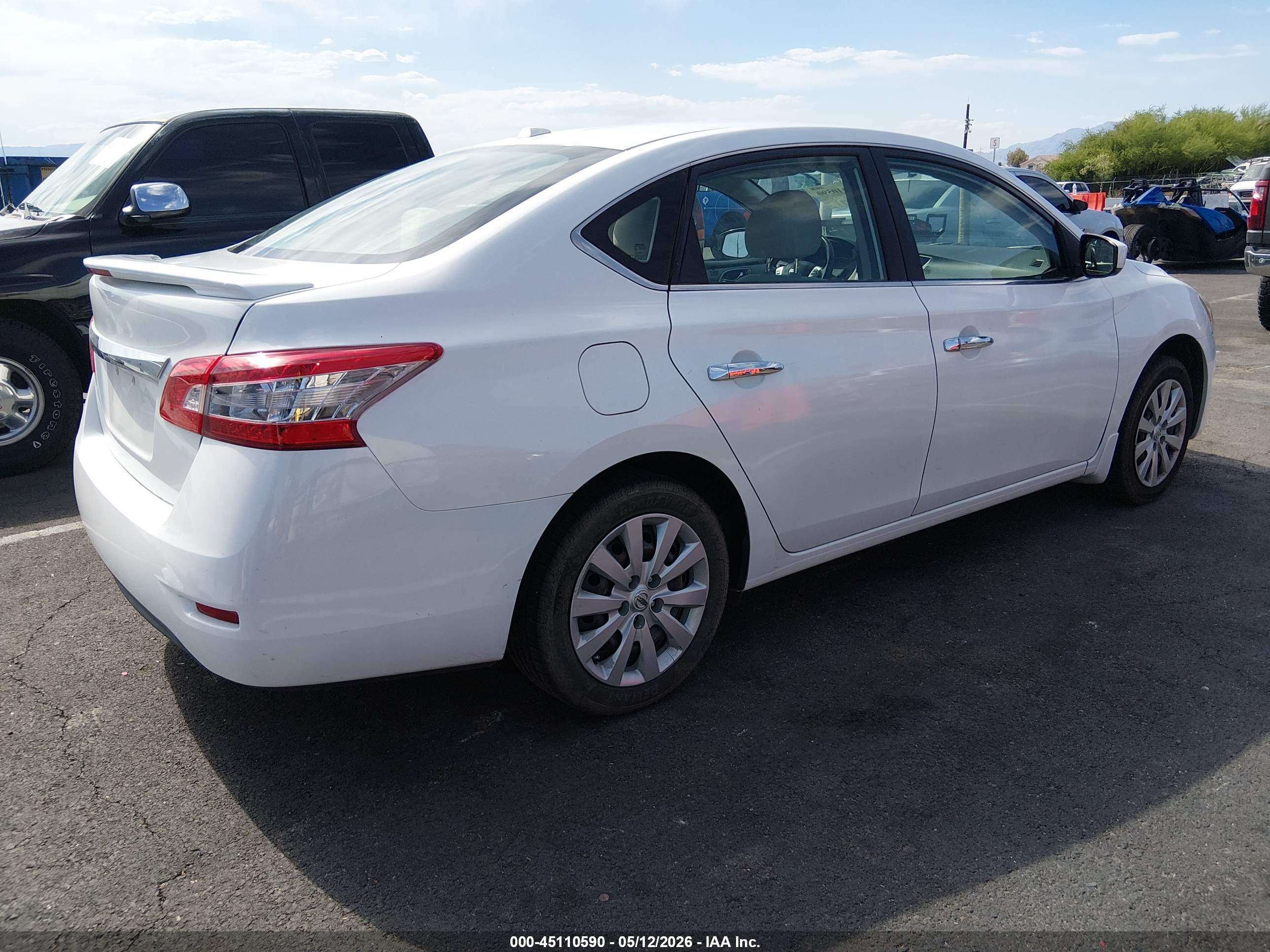 NISSAN SENTRA image 4